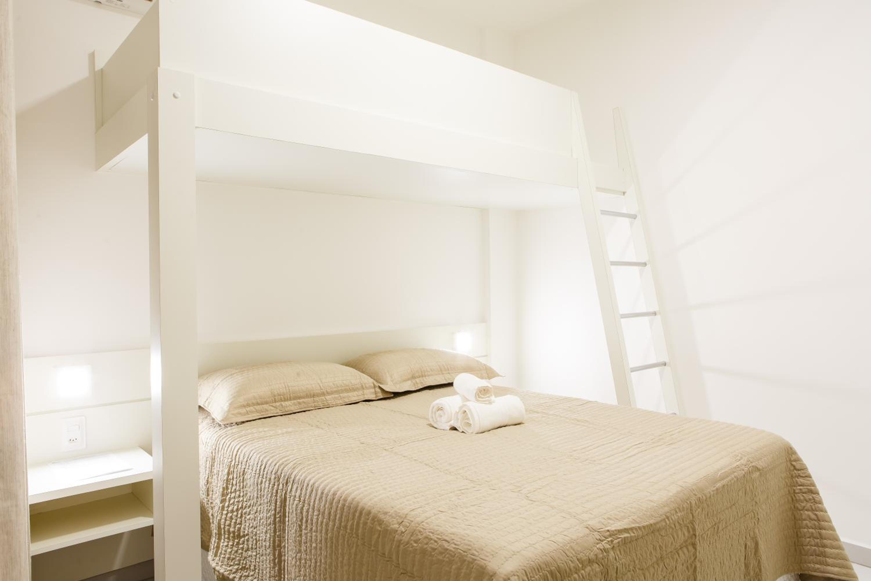 One-Bedroom Standard Apartment