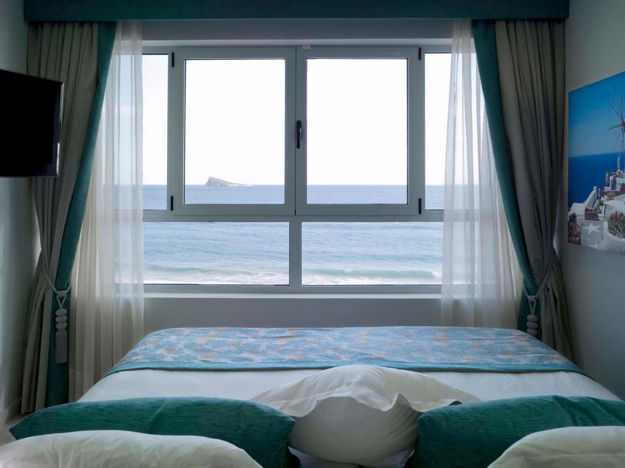 Habitación Doble con Vista al Mar (3 adultos + 1 niño) Habitación Doble con Vista al Mar (3 adultos + 1 niño)