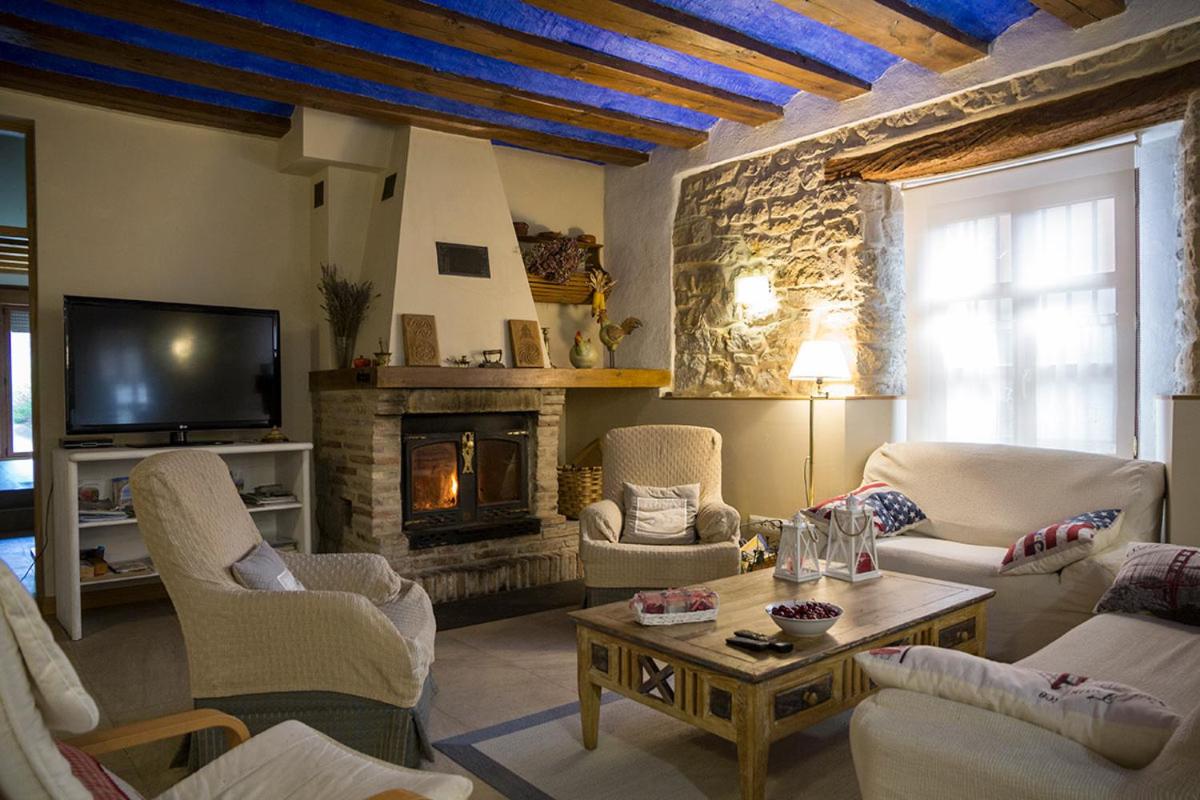 Casa de cuatro habitaciones