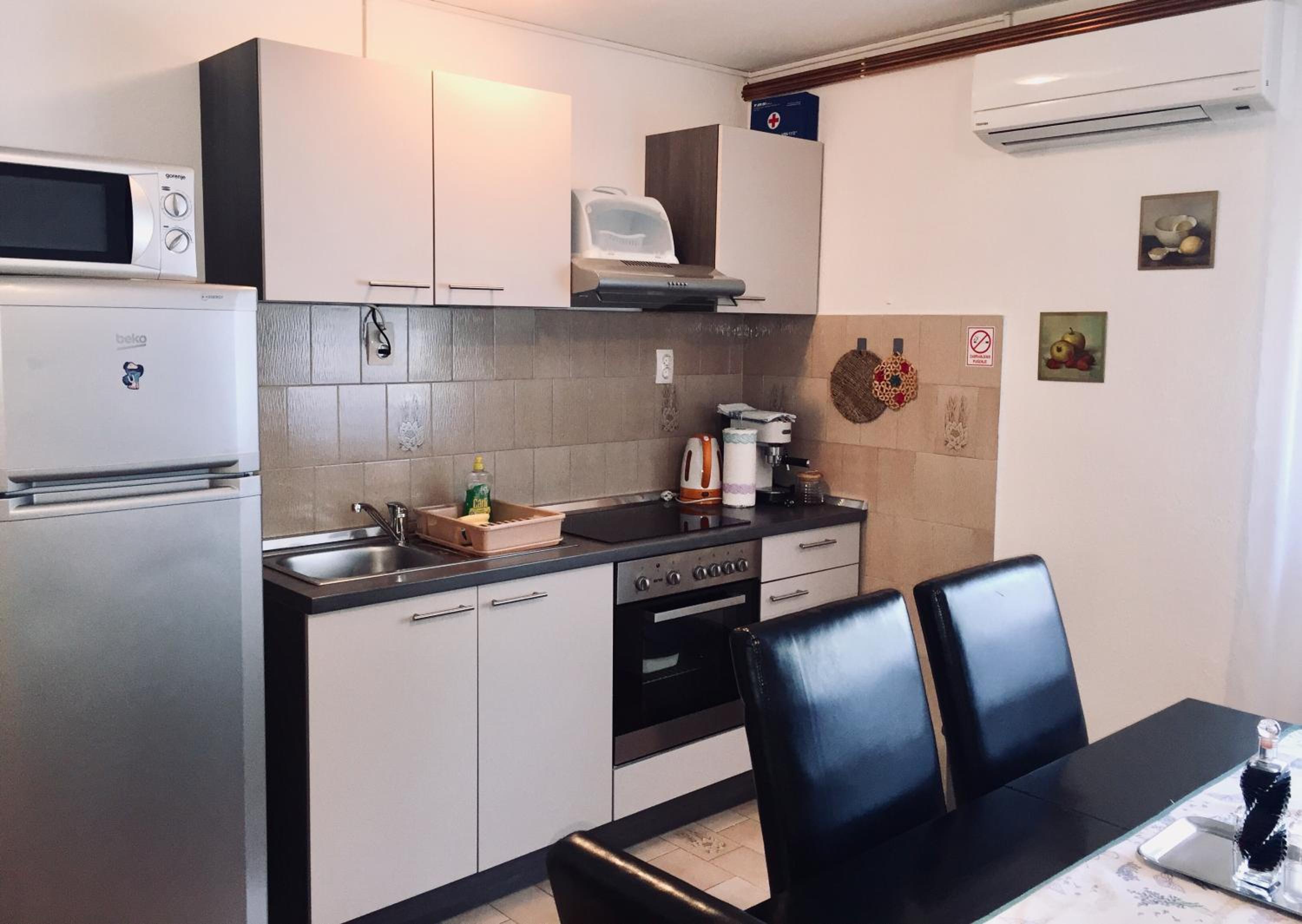 One-Bedroom Apartment - Ground Floor - Photo 45