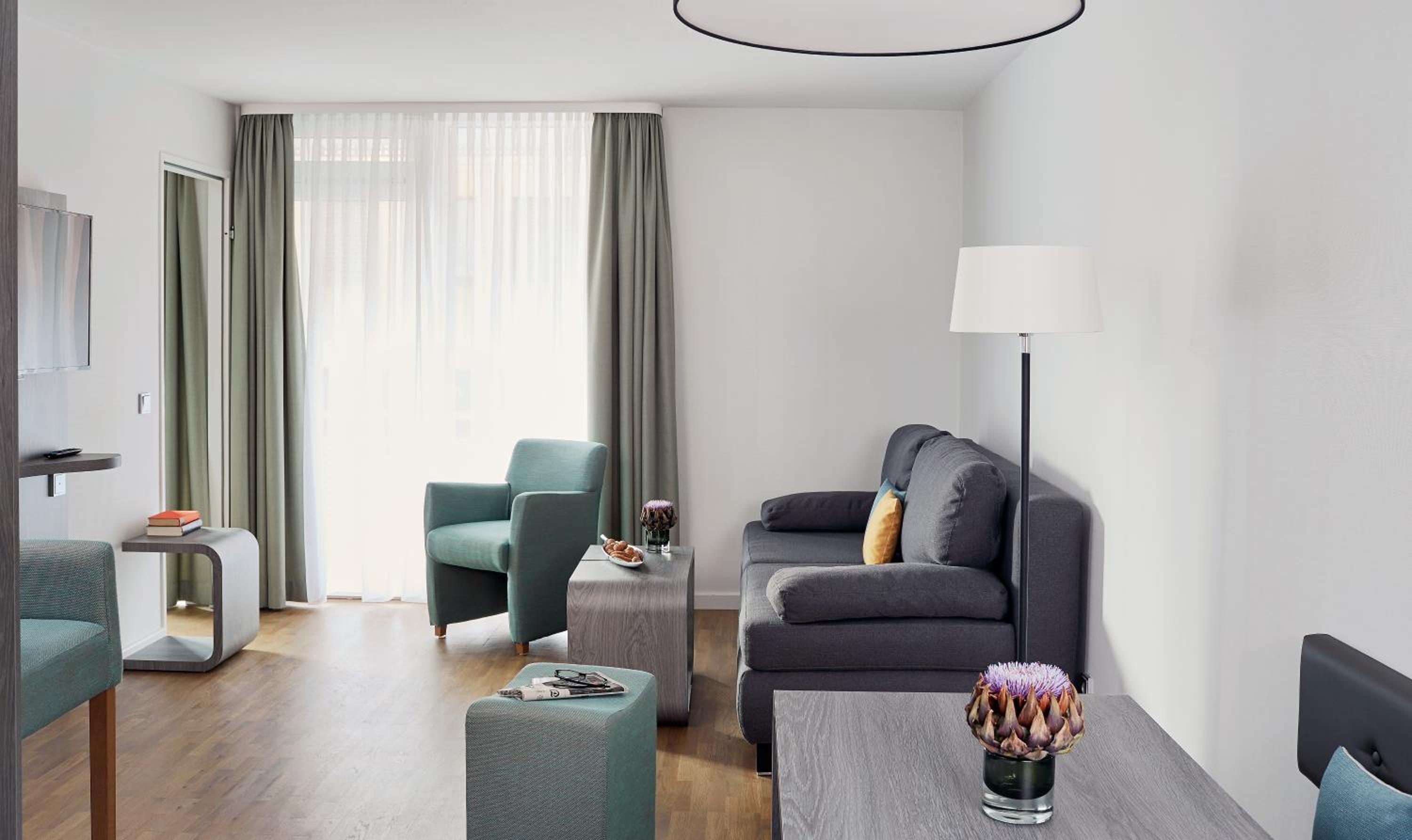 Superior Plus Room - Photo 11