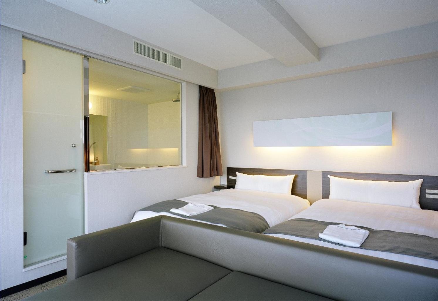 Twin Room with Sea View - Top Floor - Smoking - Photo 1
