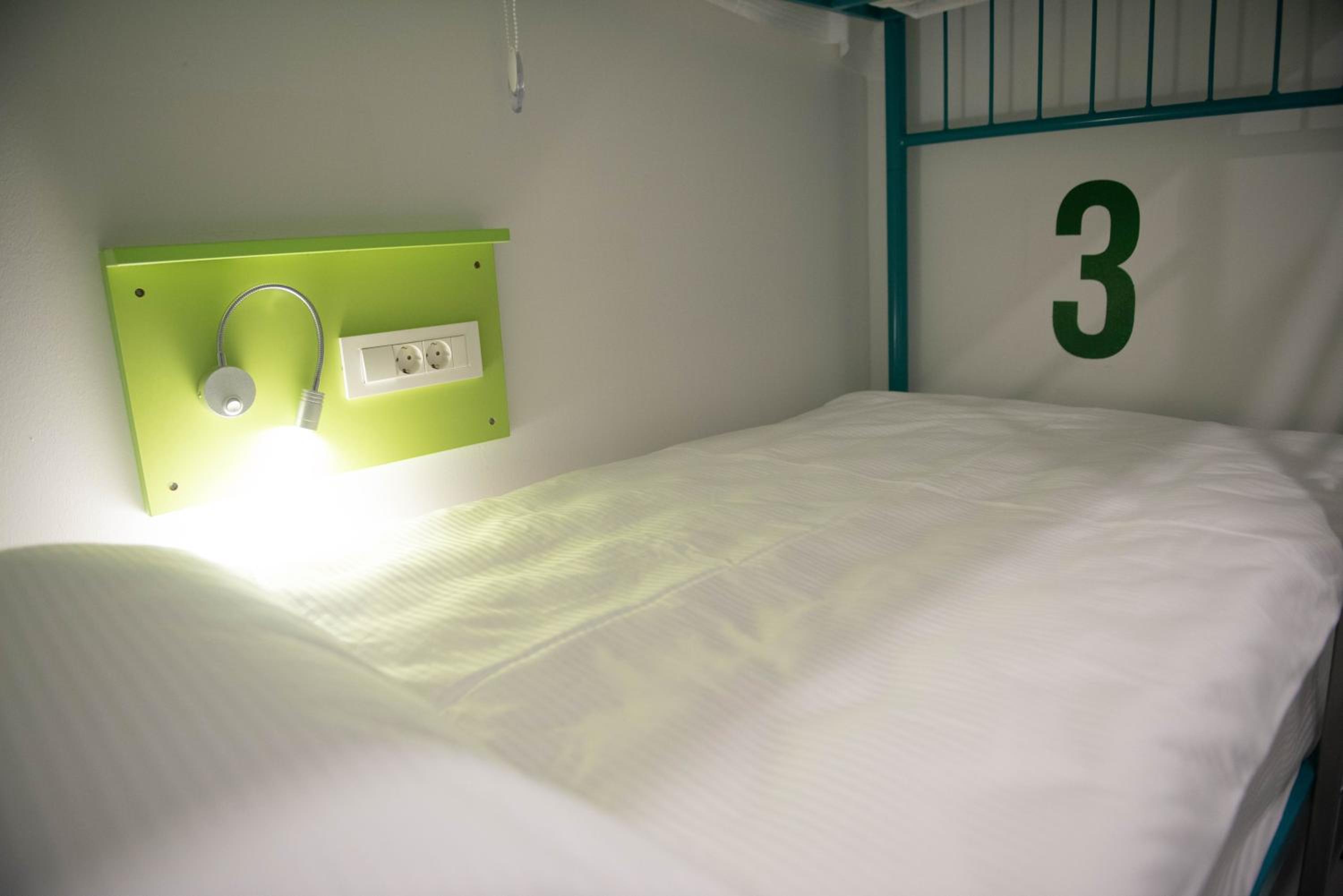 4-Bed Mixed Dormitory Room photo 2