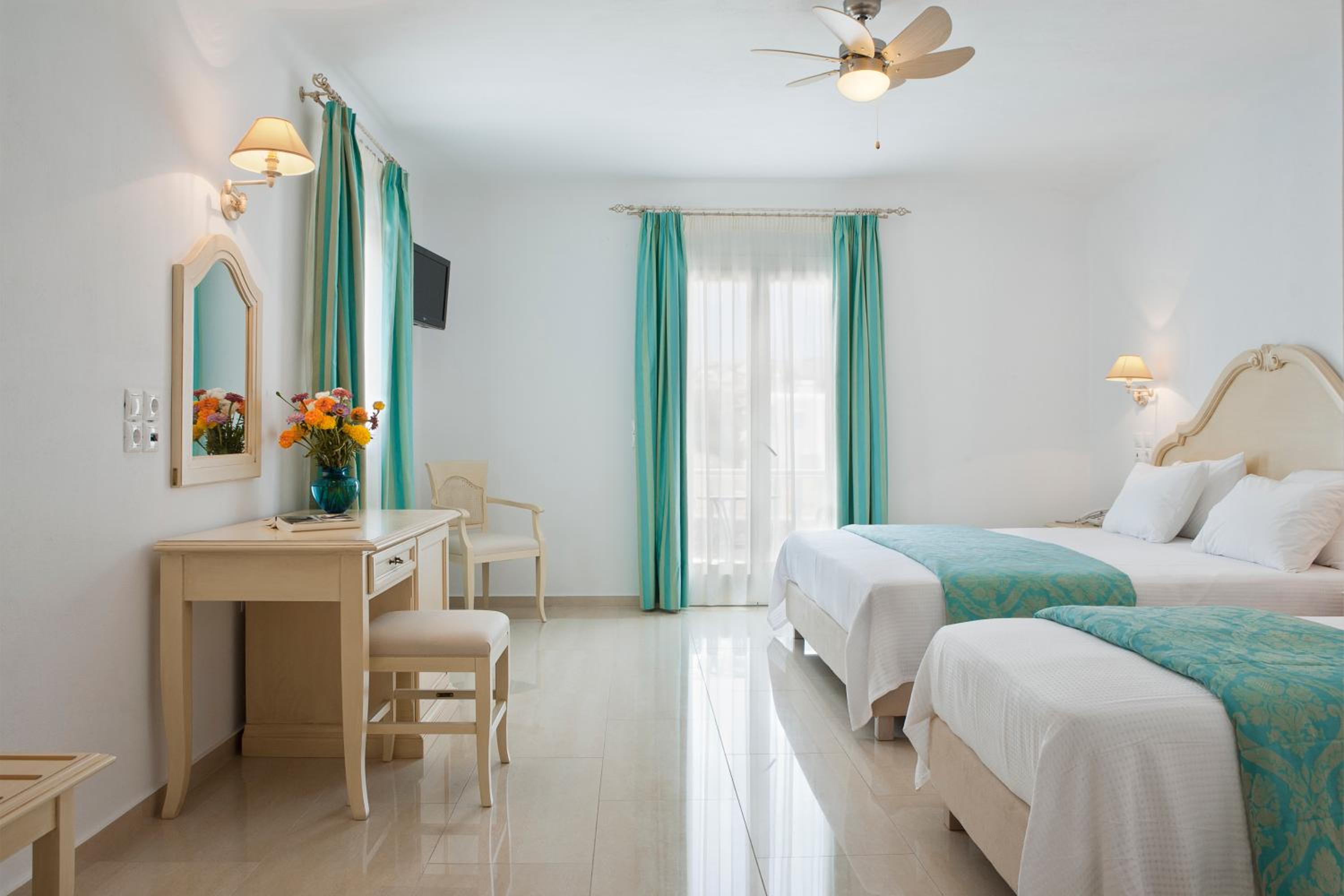 Superior Triple Room - Photo 4