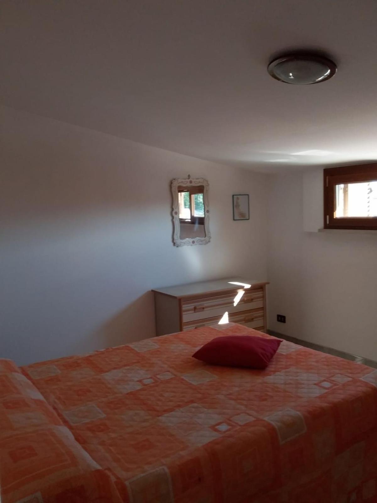 Two-Bedroom Apartment - Photo 11