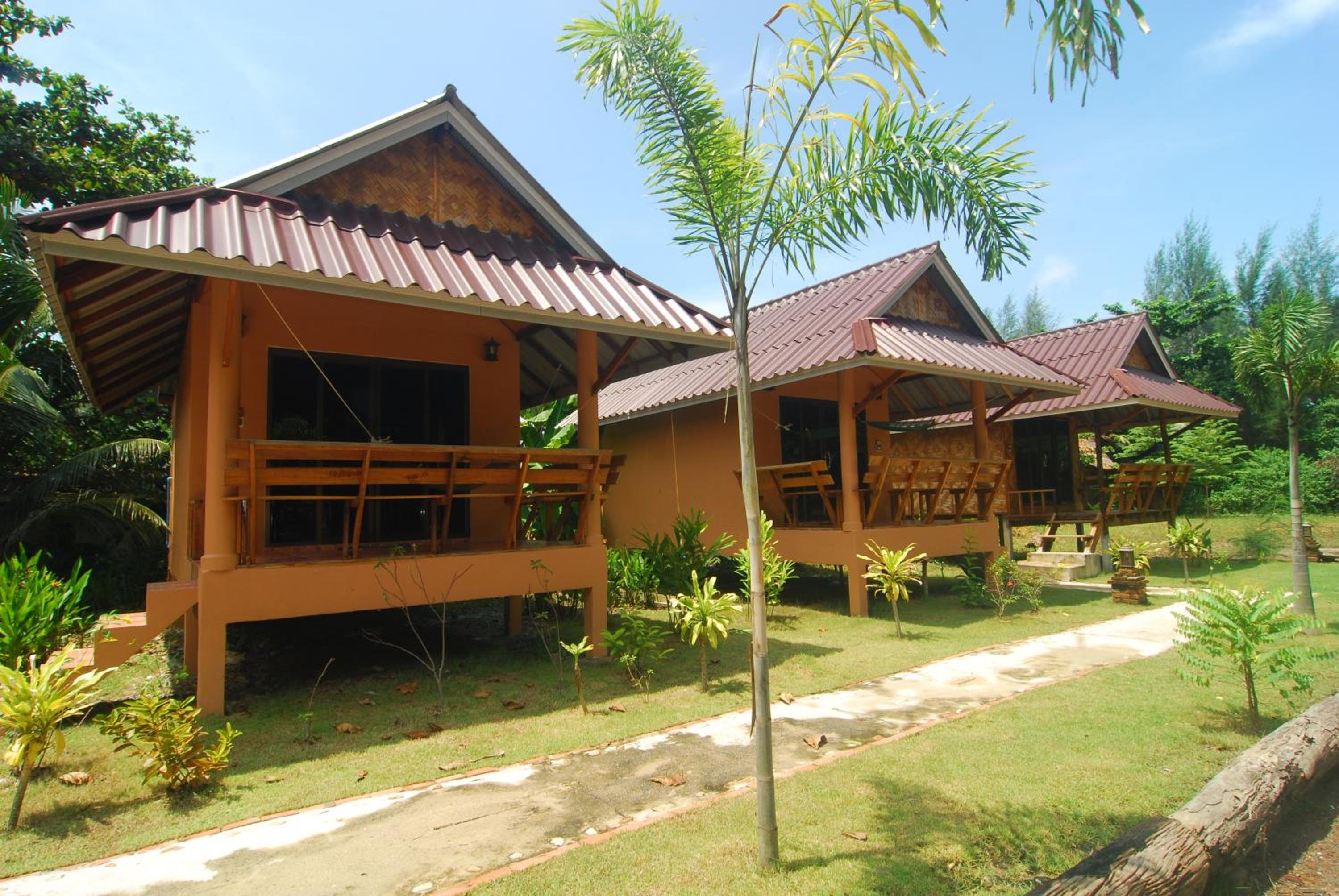 Family Bungalow photo 2
