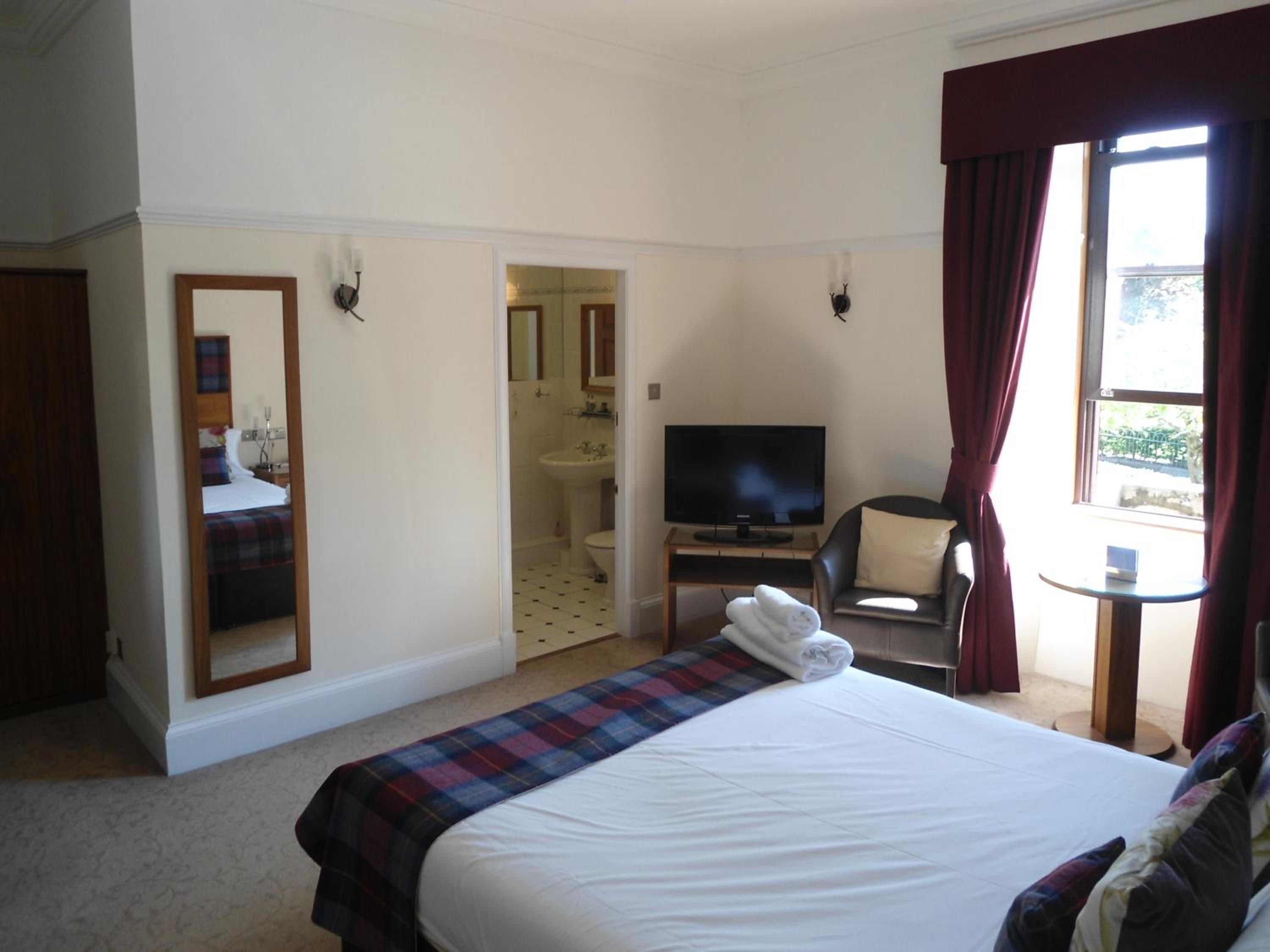 Superior King Room - Photo 8