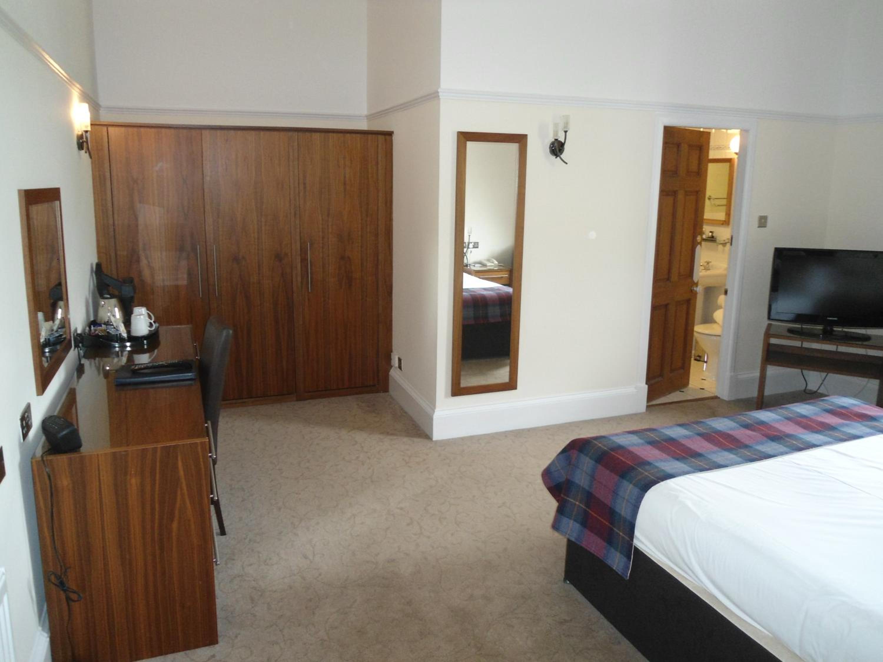 Superior King Room - Photo 4