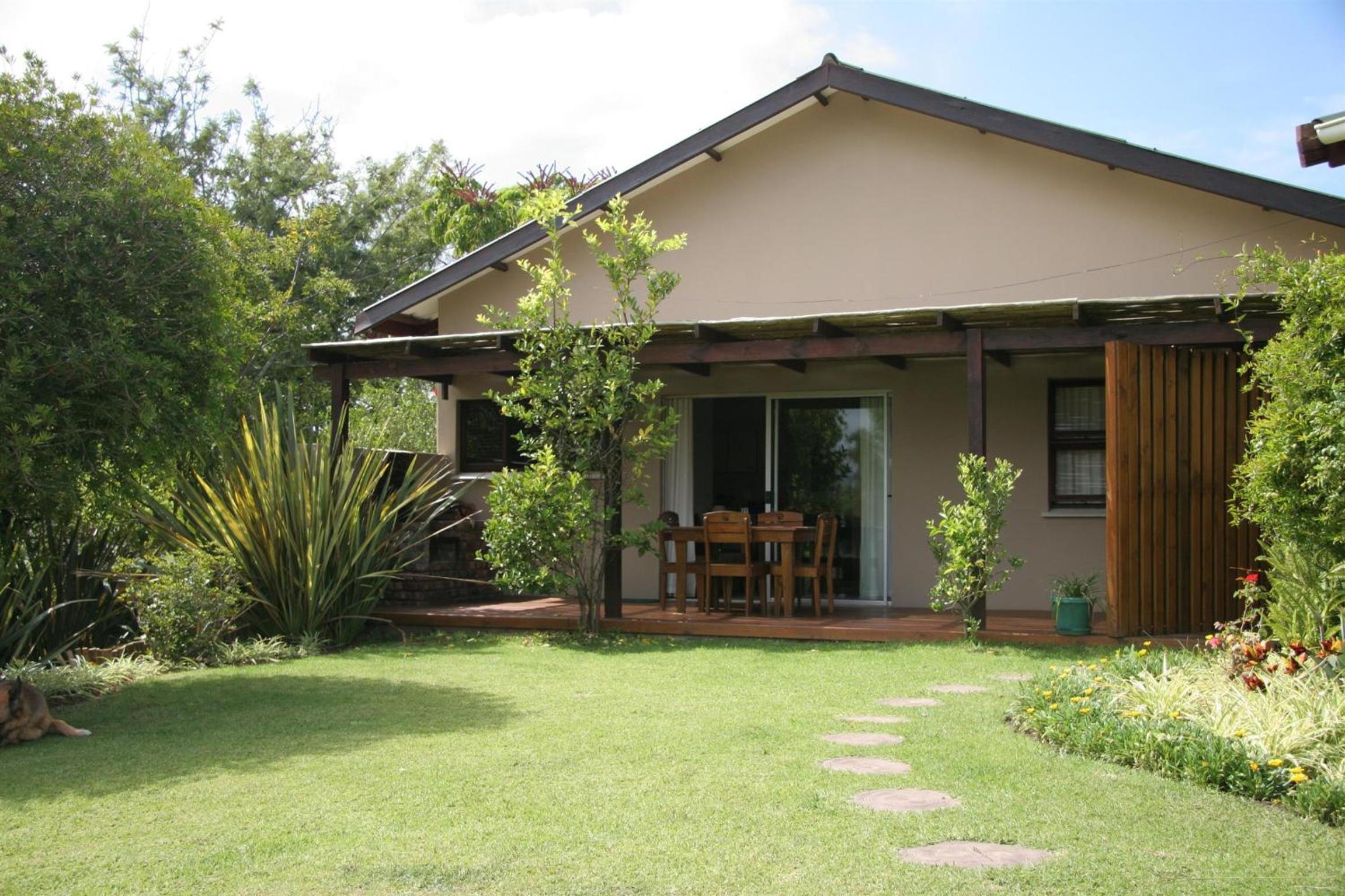  Garden Cottage 2 Self Catering - Photo 3
