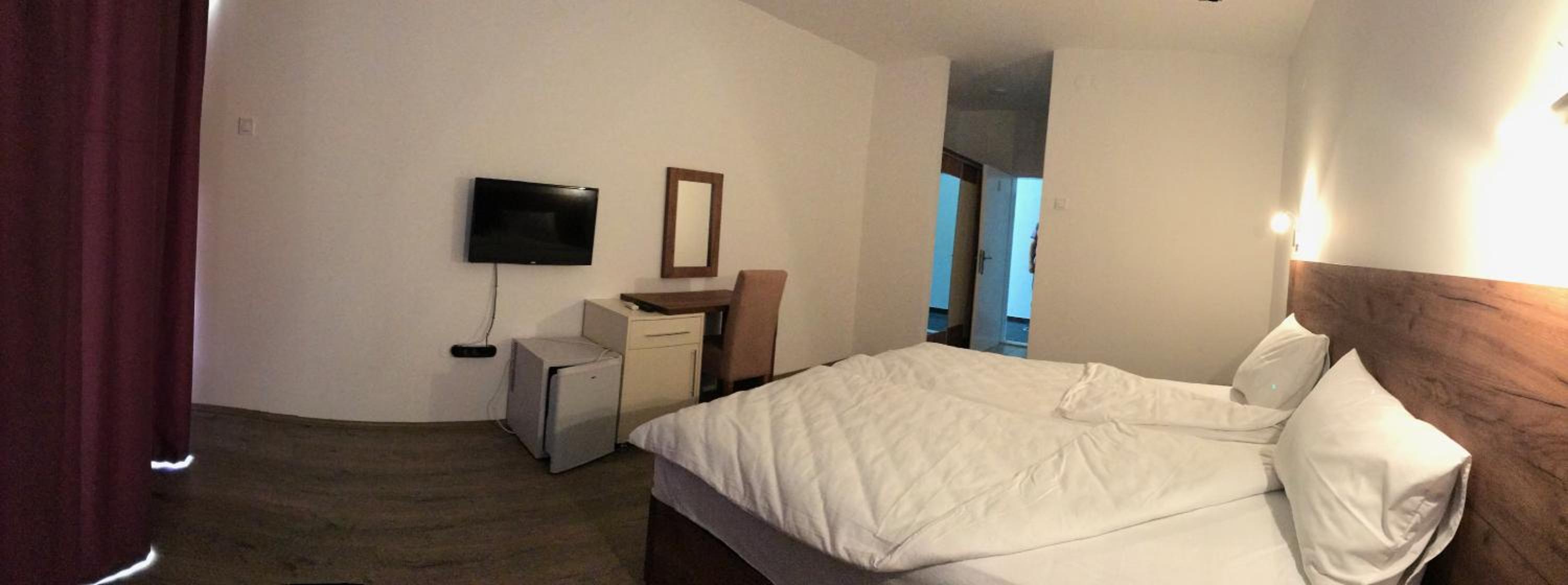 Double Or Twin Room With Terrace