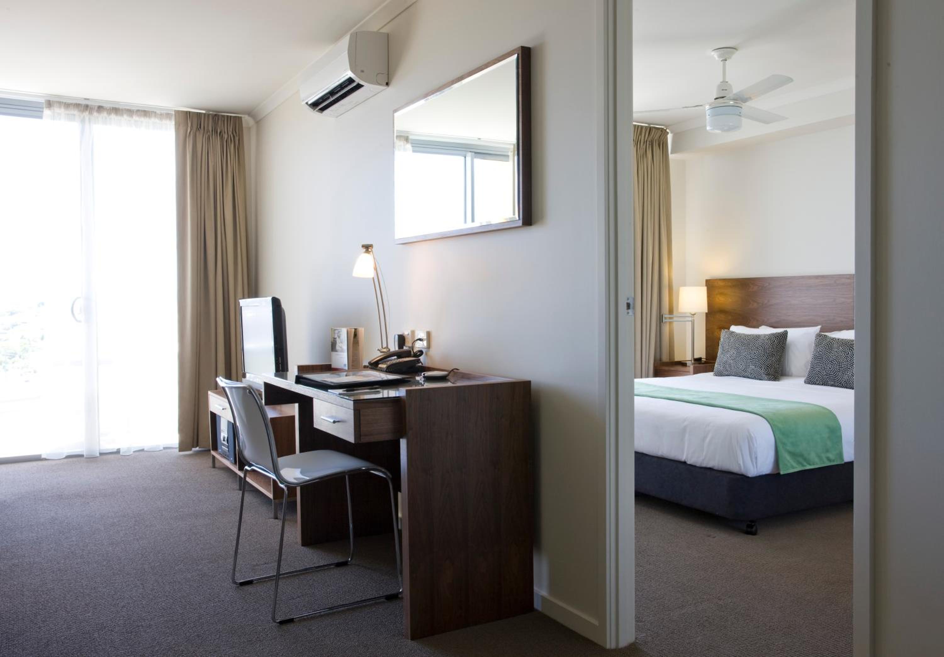 One-Bedroom Apartment - Photo 6