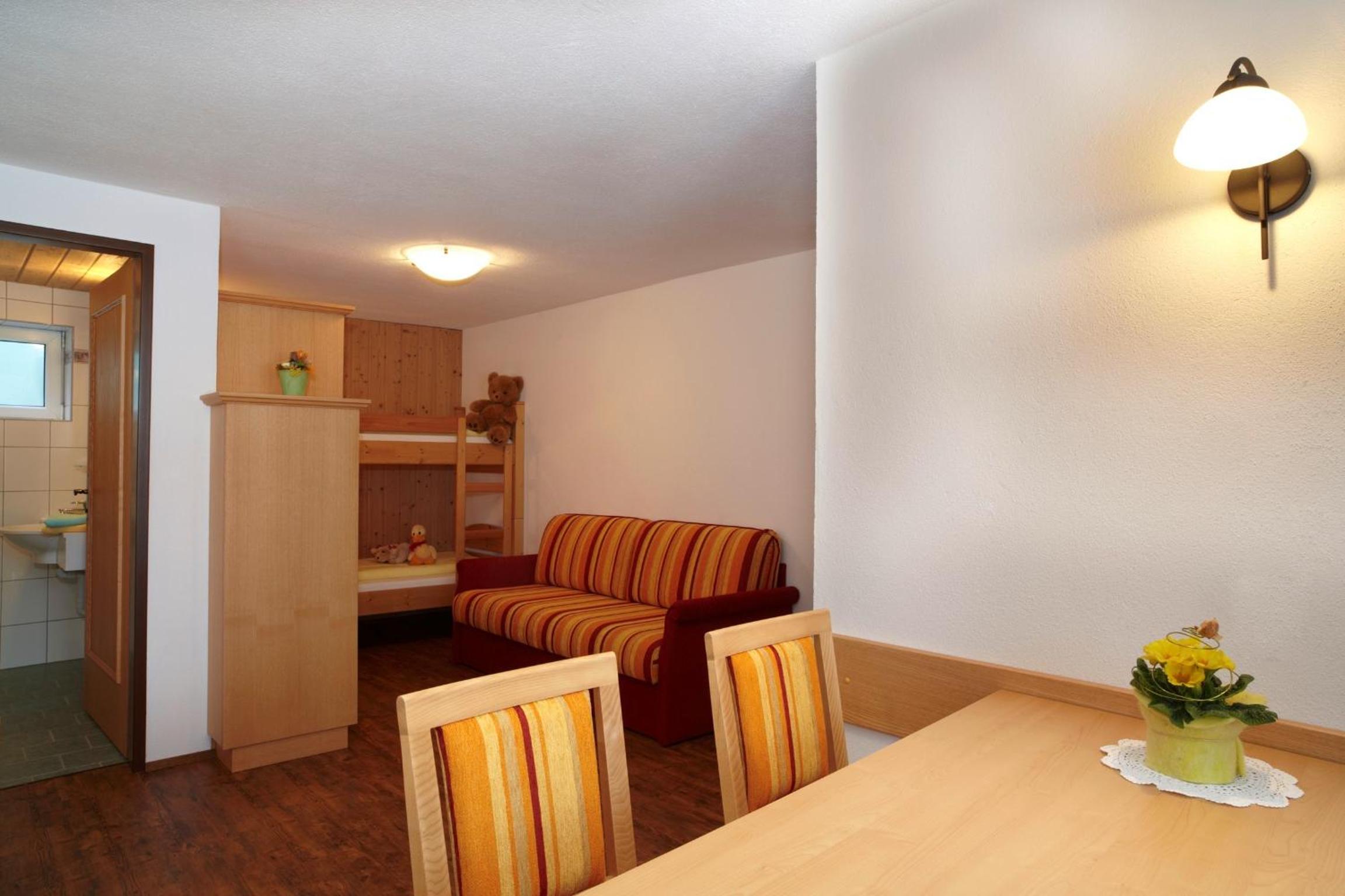 Family Room photo 2