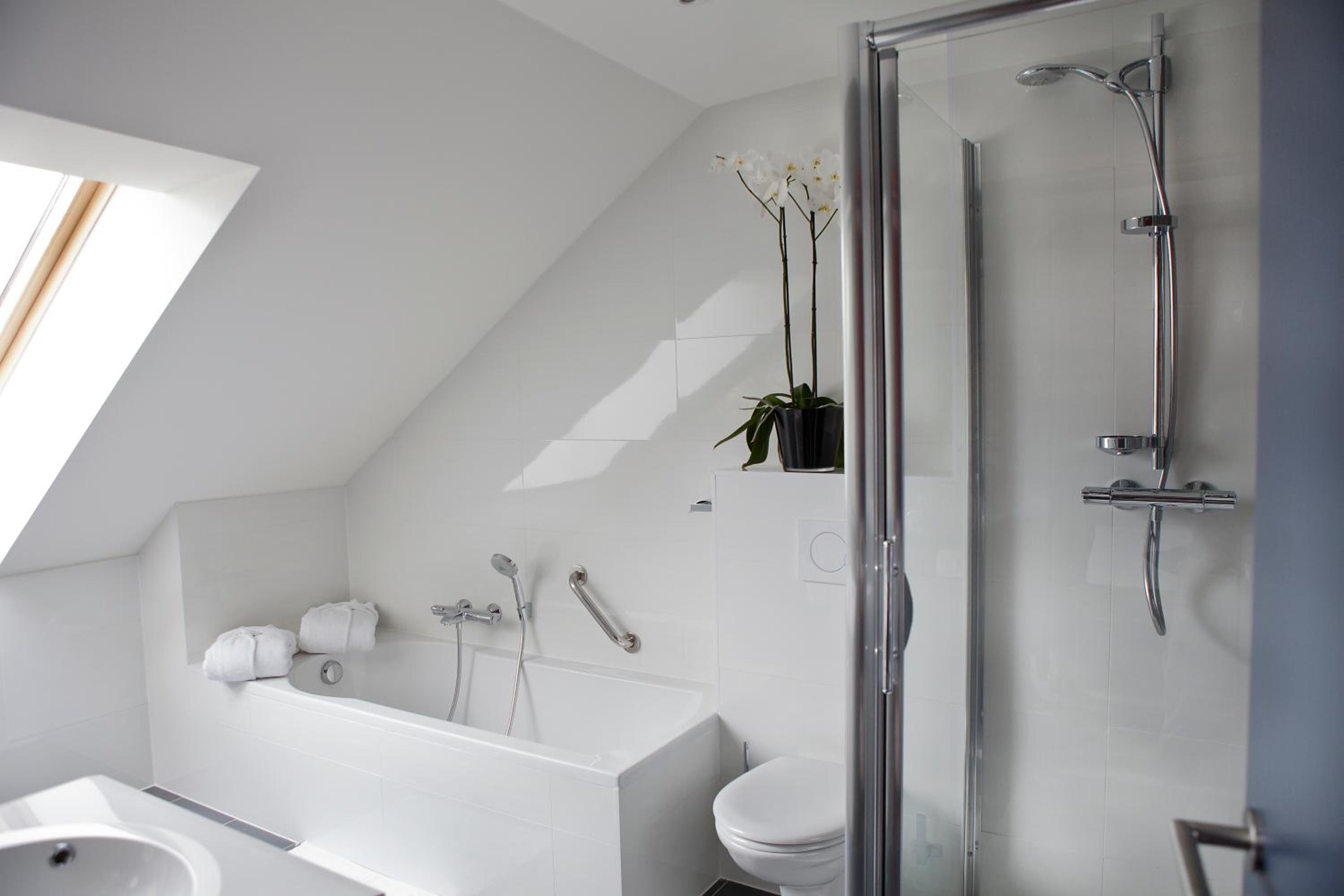 Superior Double or Twin Room photo 2