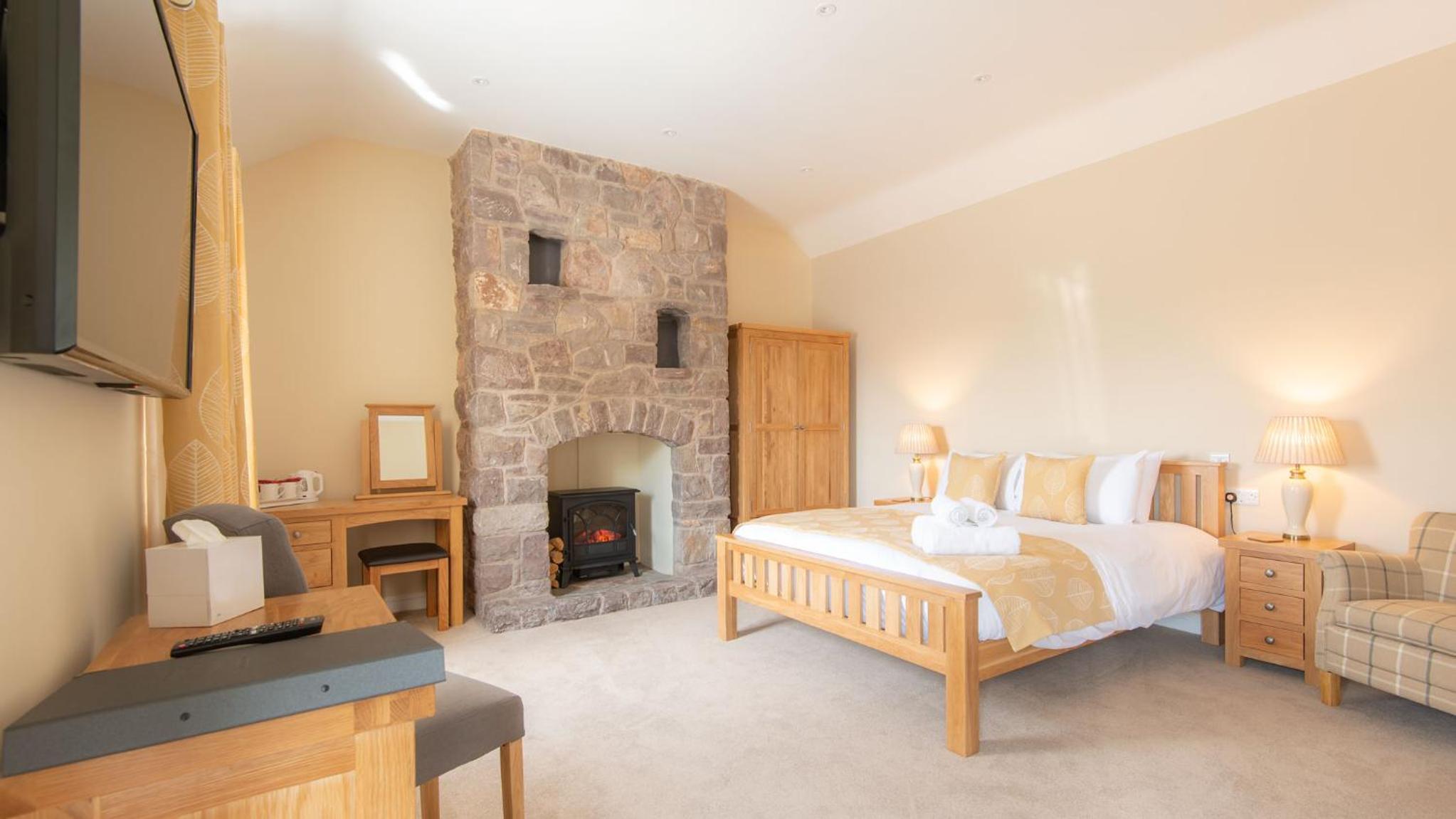 Superior Double Room - Photo 3