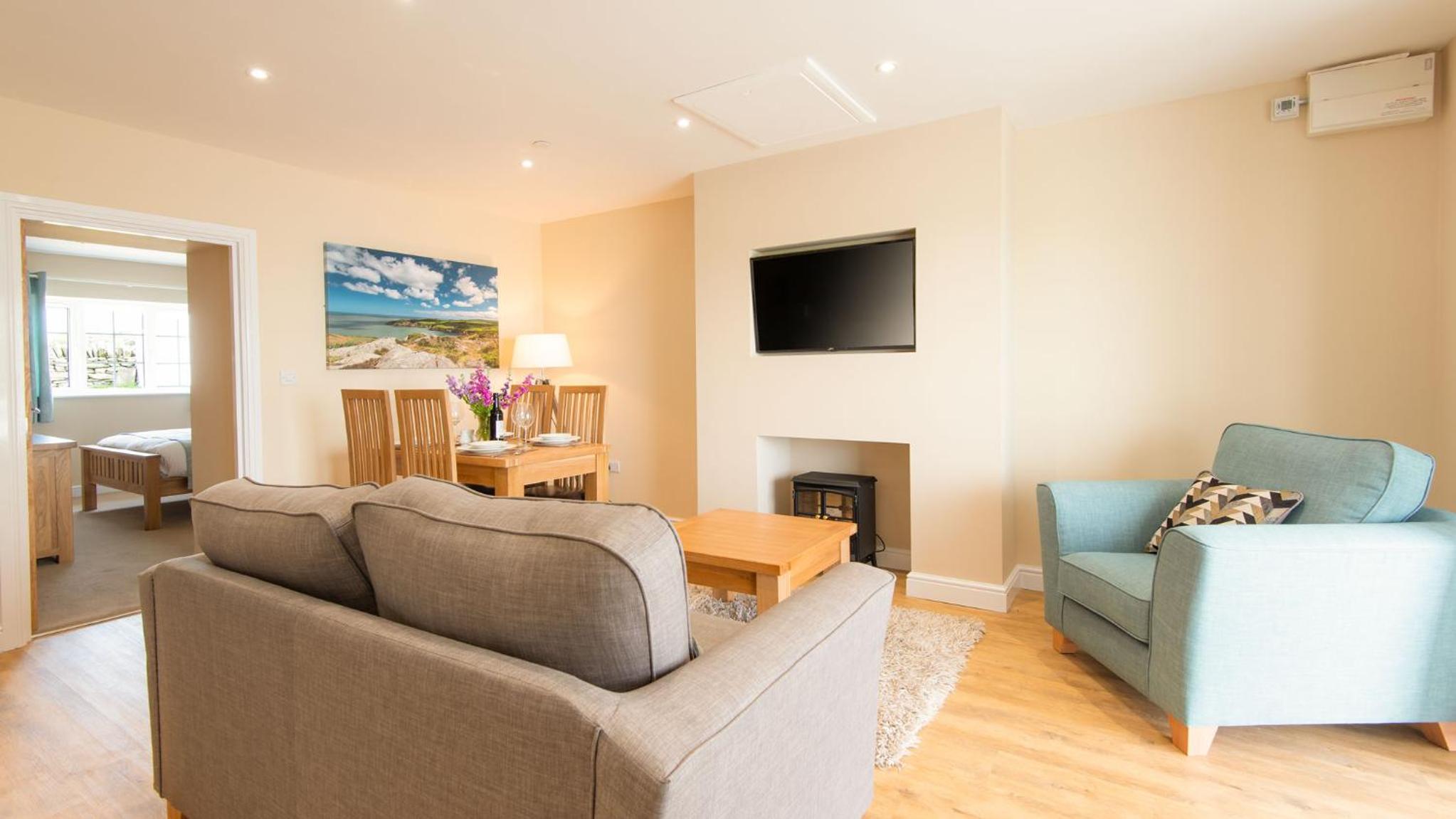 Self Catering Apartment - Photo 3