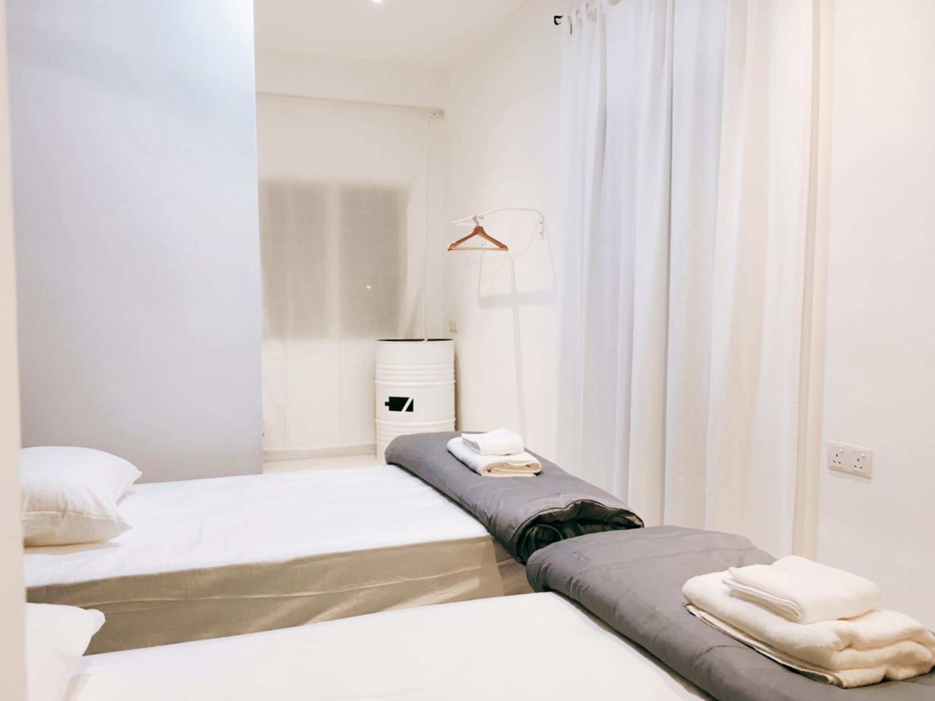 Deluxe Double or Twin Room with Balcony photo 2