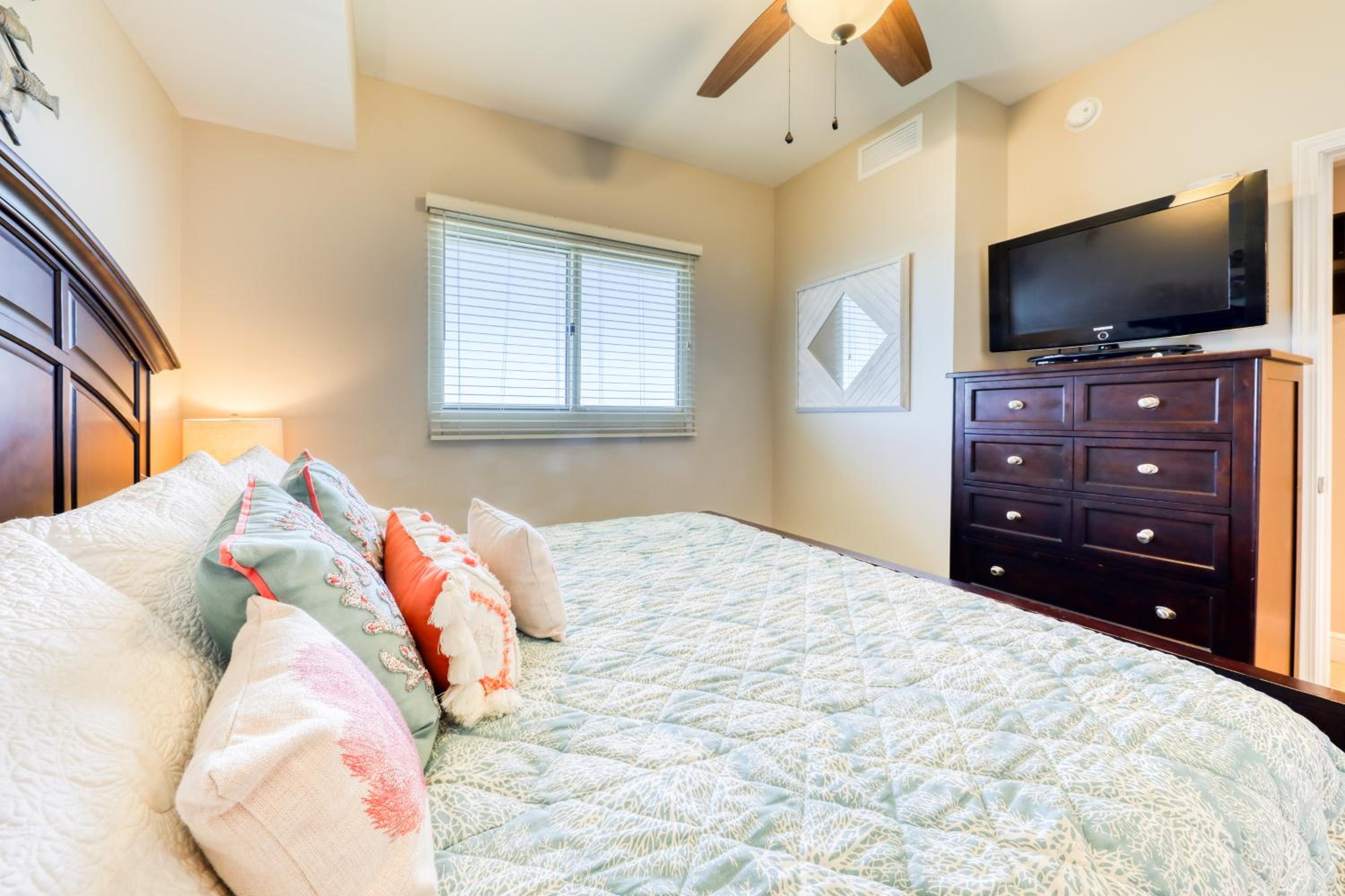 One Bedroom Apartment