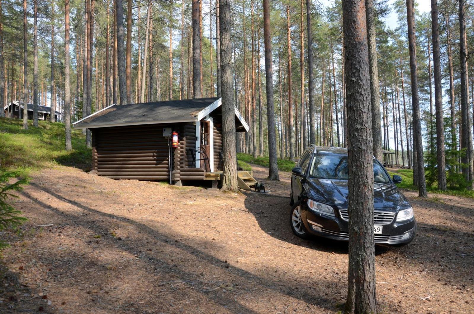 One-Bedroom Bungalow - Photo 17