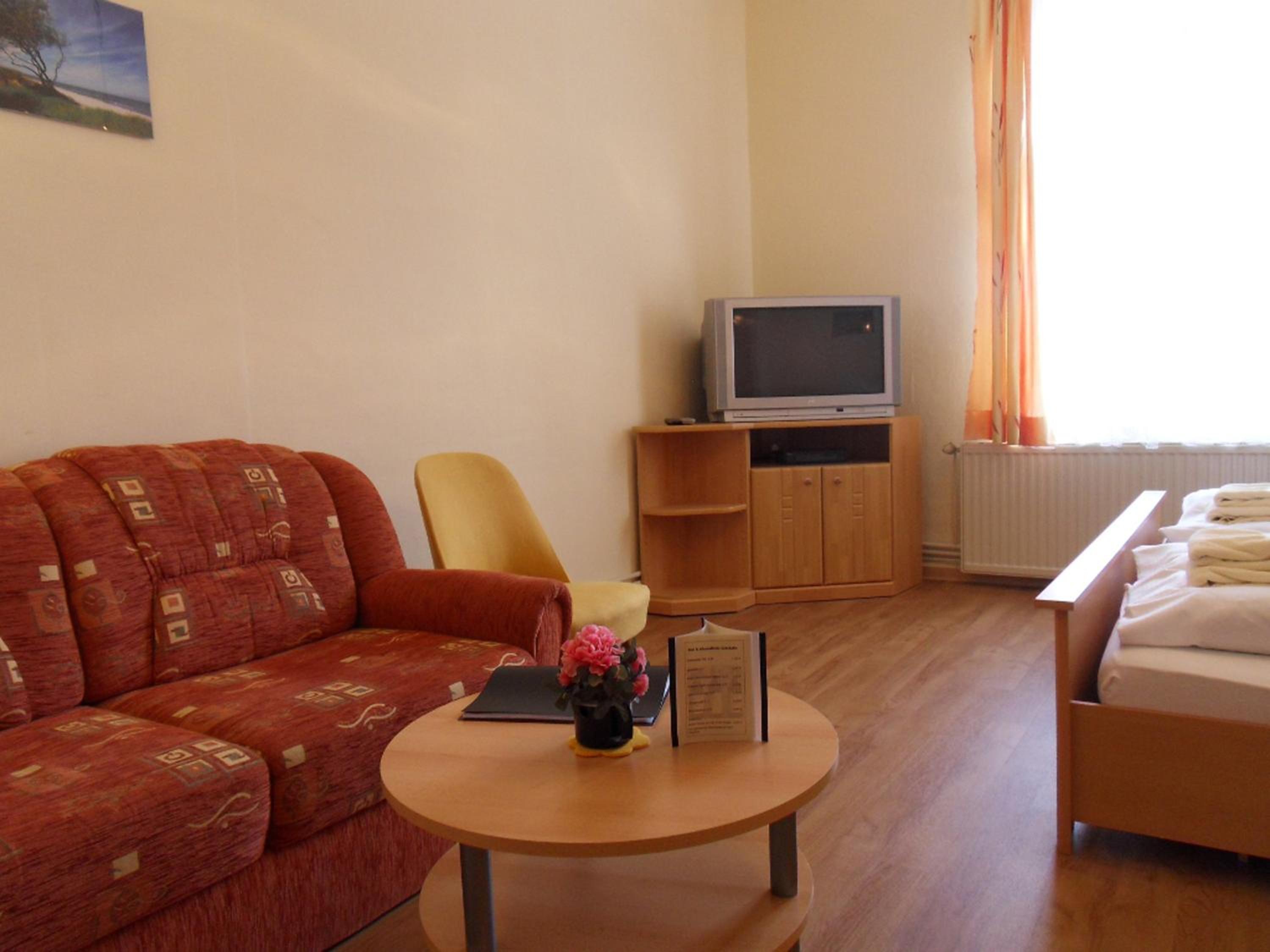 Studio Apartment photo 1