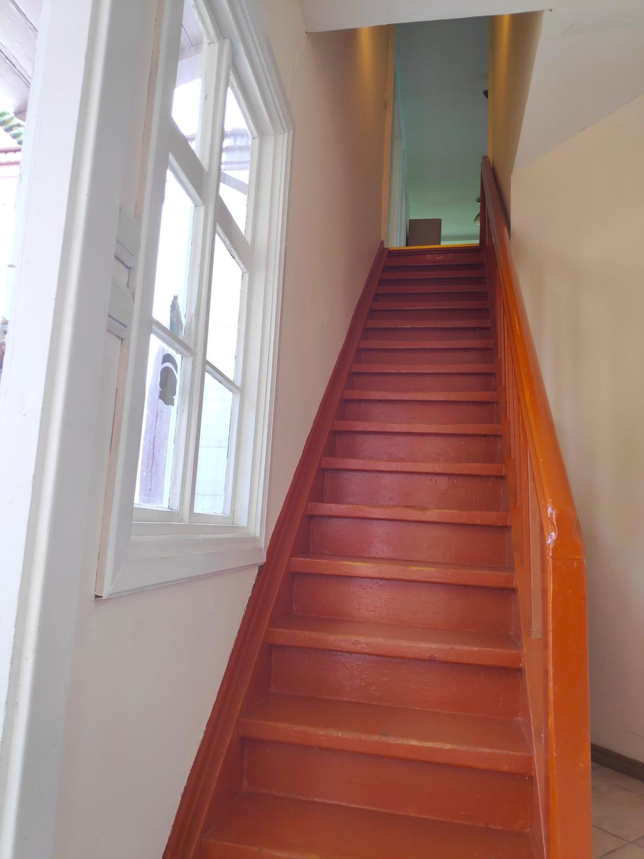 Four-Bedroom Mansard  - Photo 5