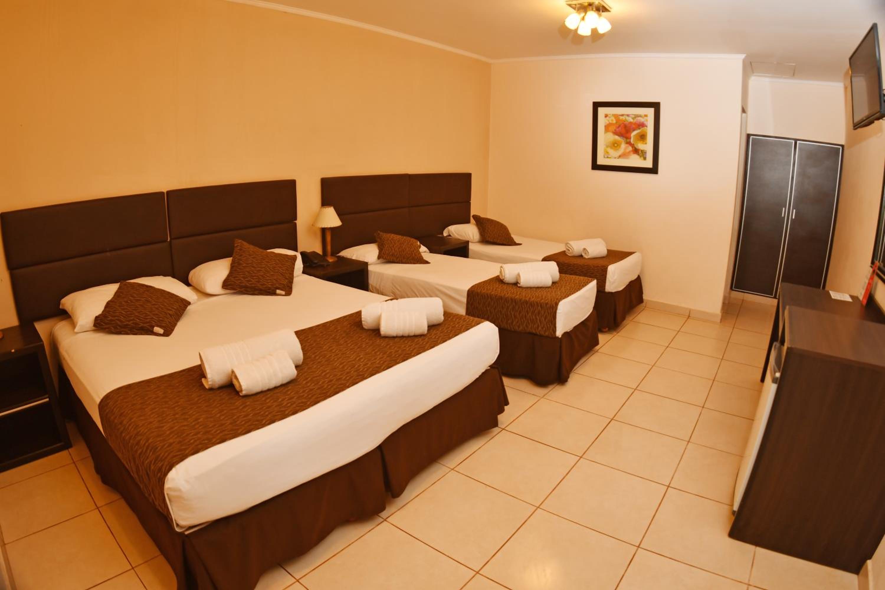 Standard Quadruple Room