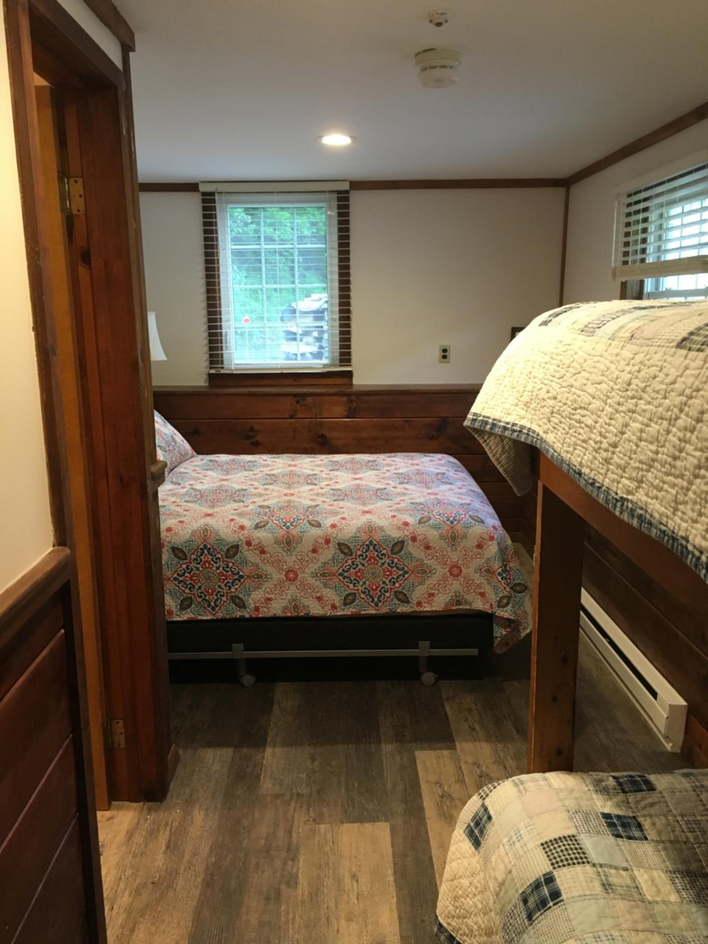 Family Room with Bathroom photo 2