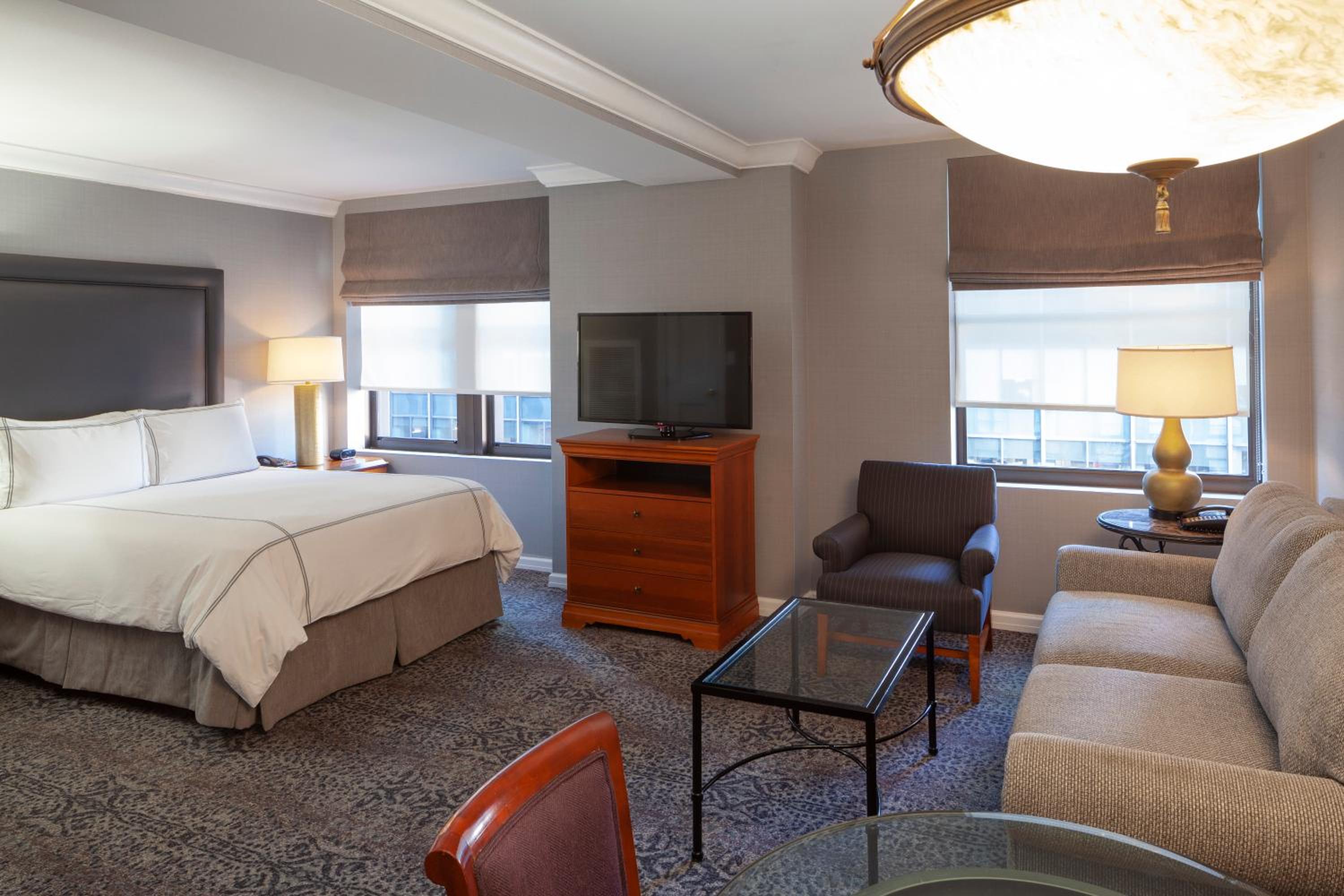 Executive Junior Suite thumbnail 5