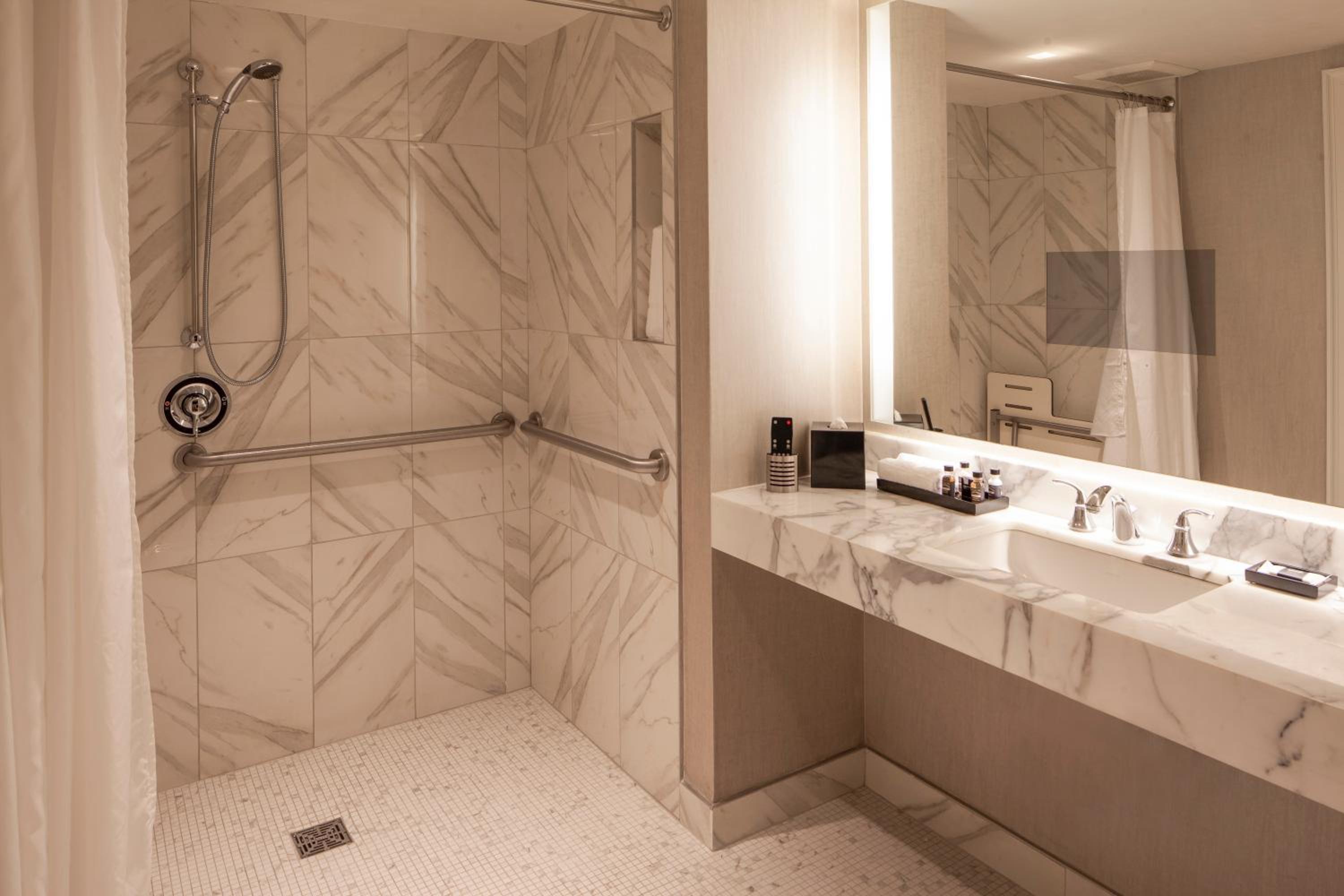 City Lights Suite