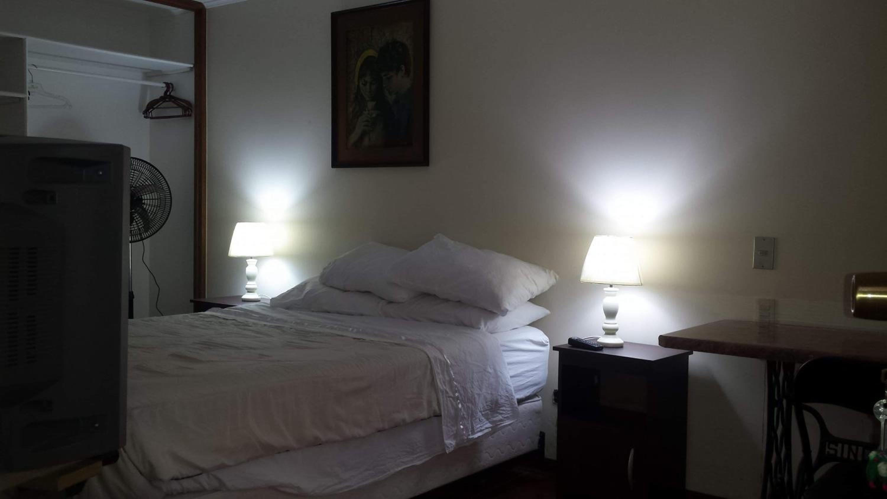 Double Room with Private External Bathroom photo 1