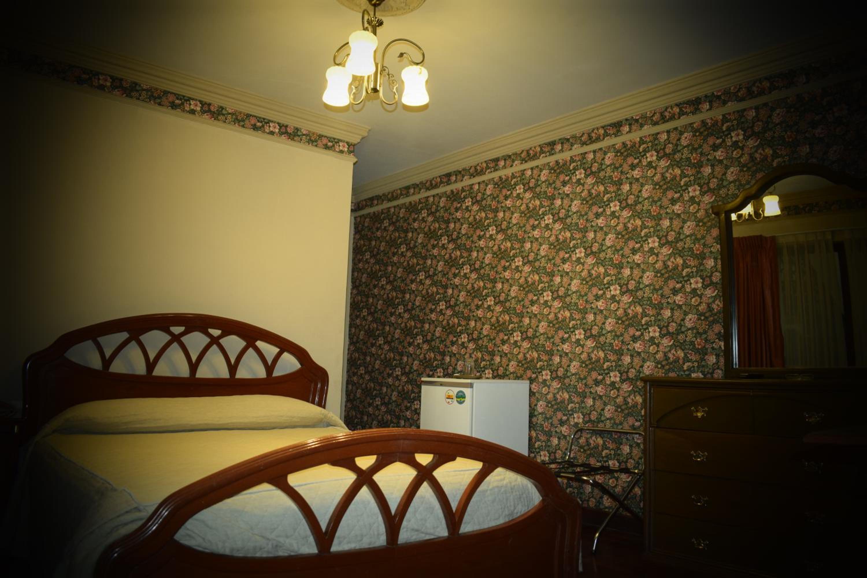 Economy Triple Room photo 1