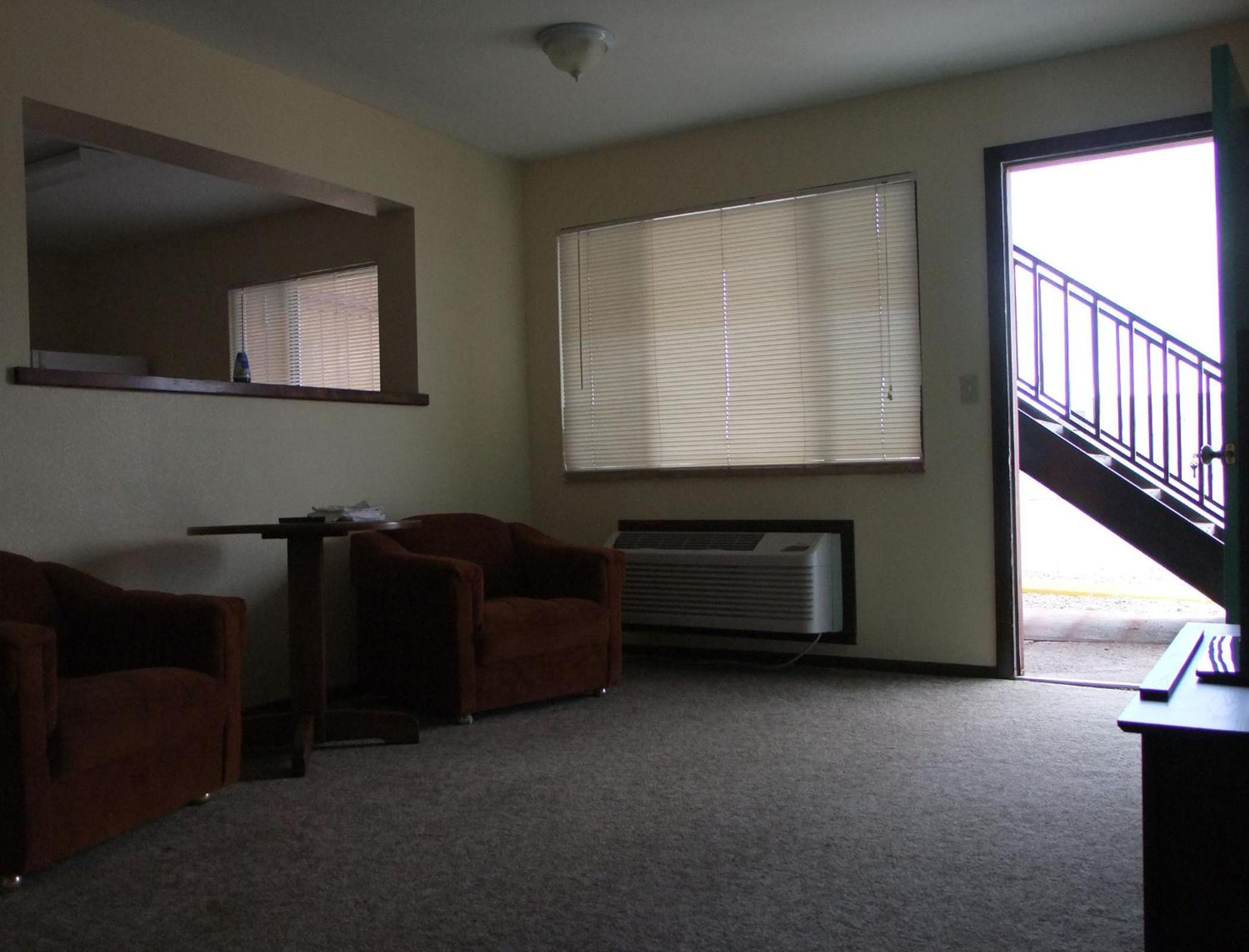 Two-Bedroom Suite photo 3