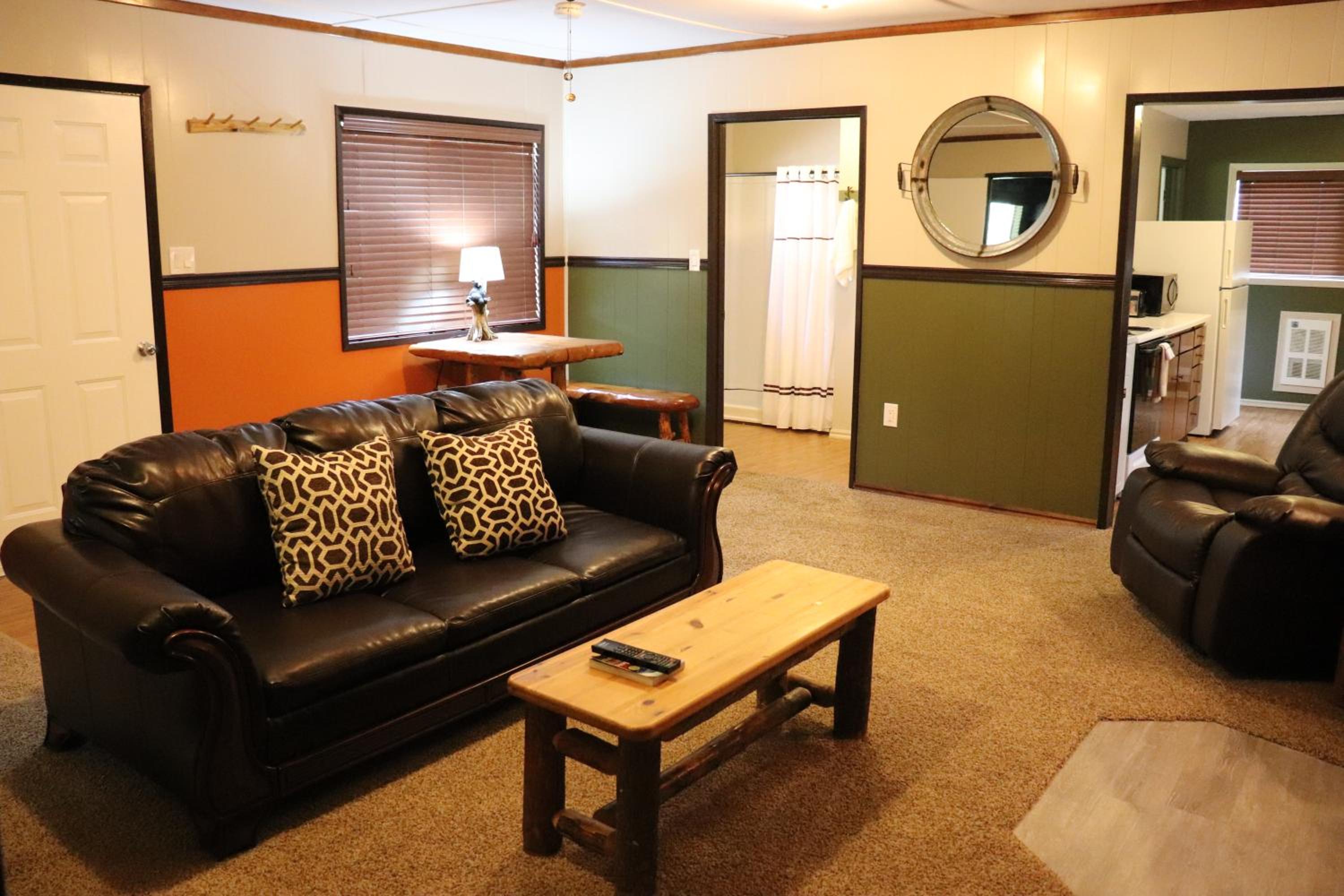 Two-Bedroom House (7) photo 1