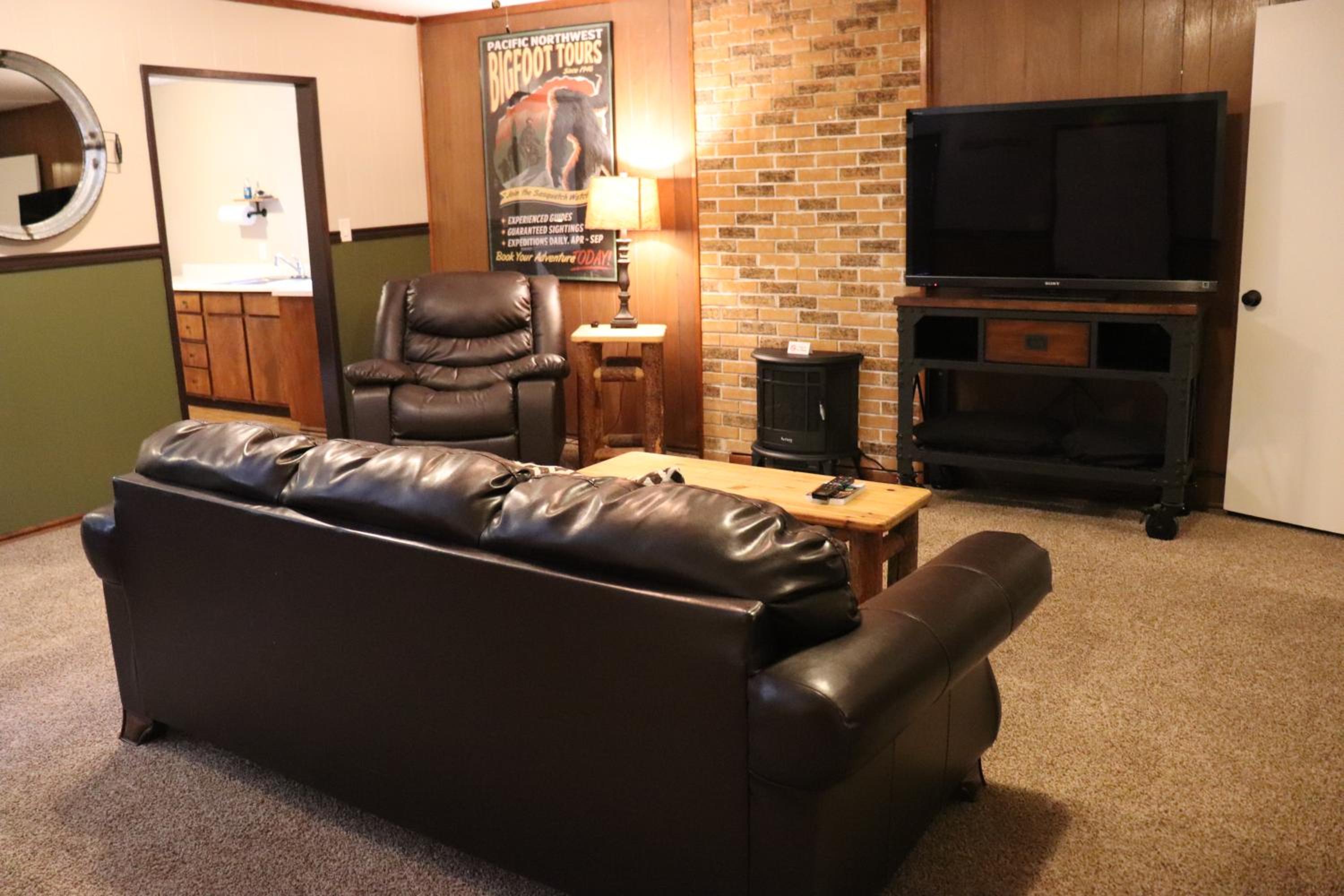 Two-Bedroom House (7) photo 3