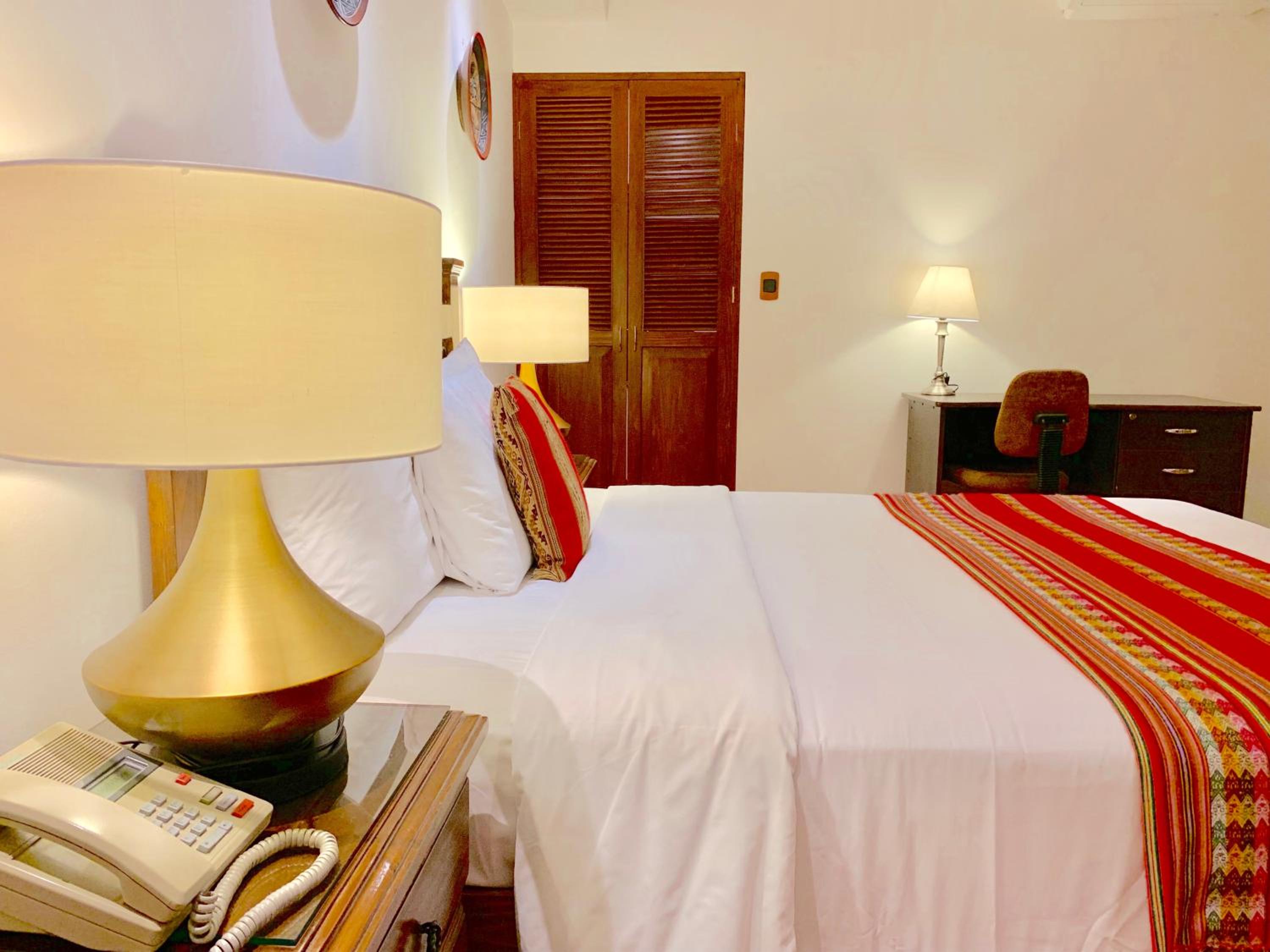 Suite with Garden View - Photo 10