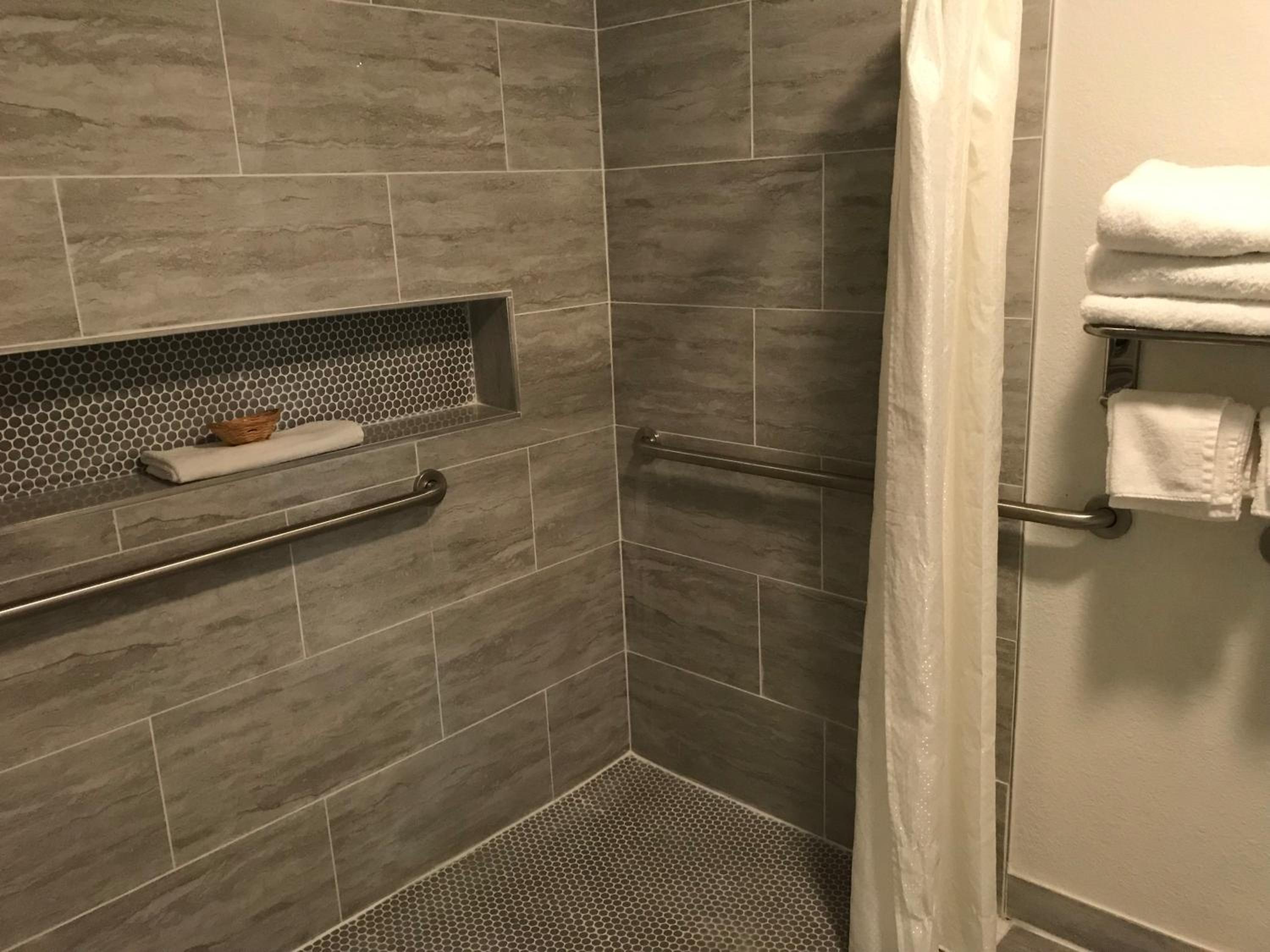 Single Room - Disability Access photo 2