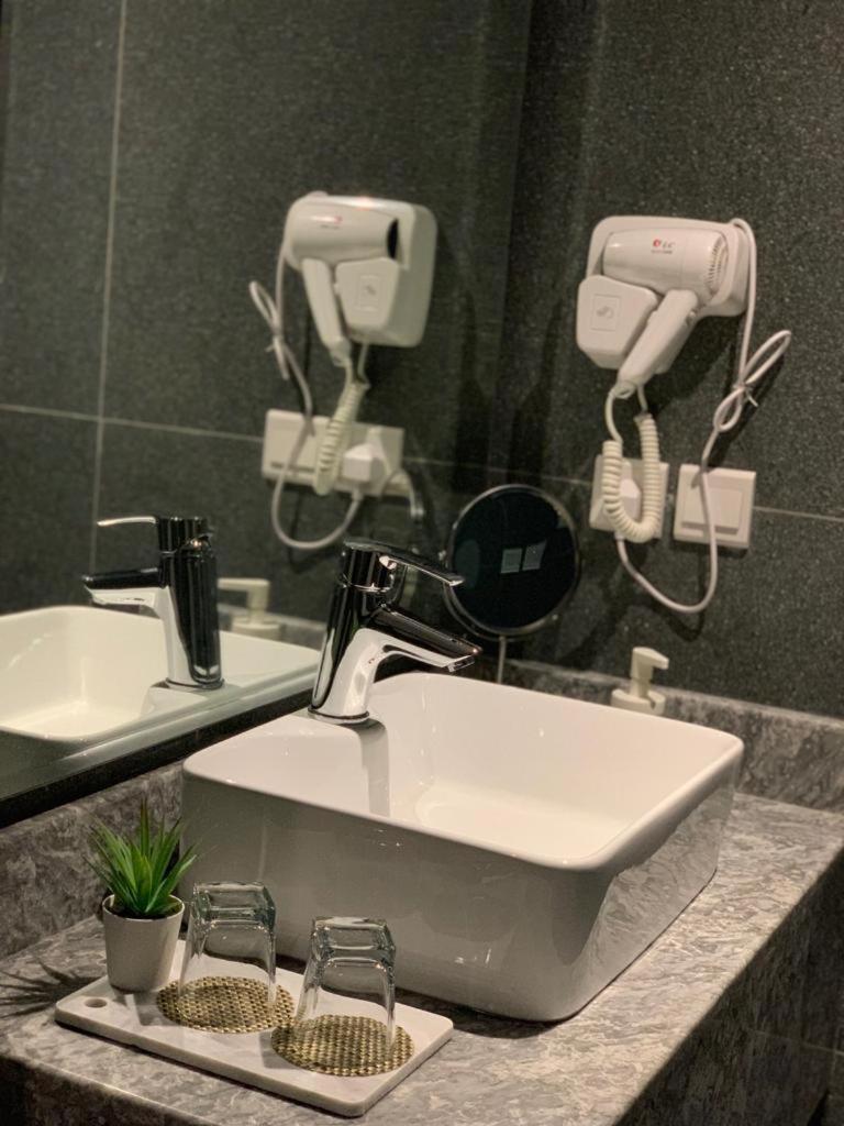 Deluxe Double or Twin Room photo 1