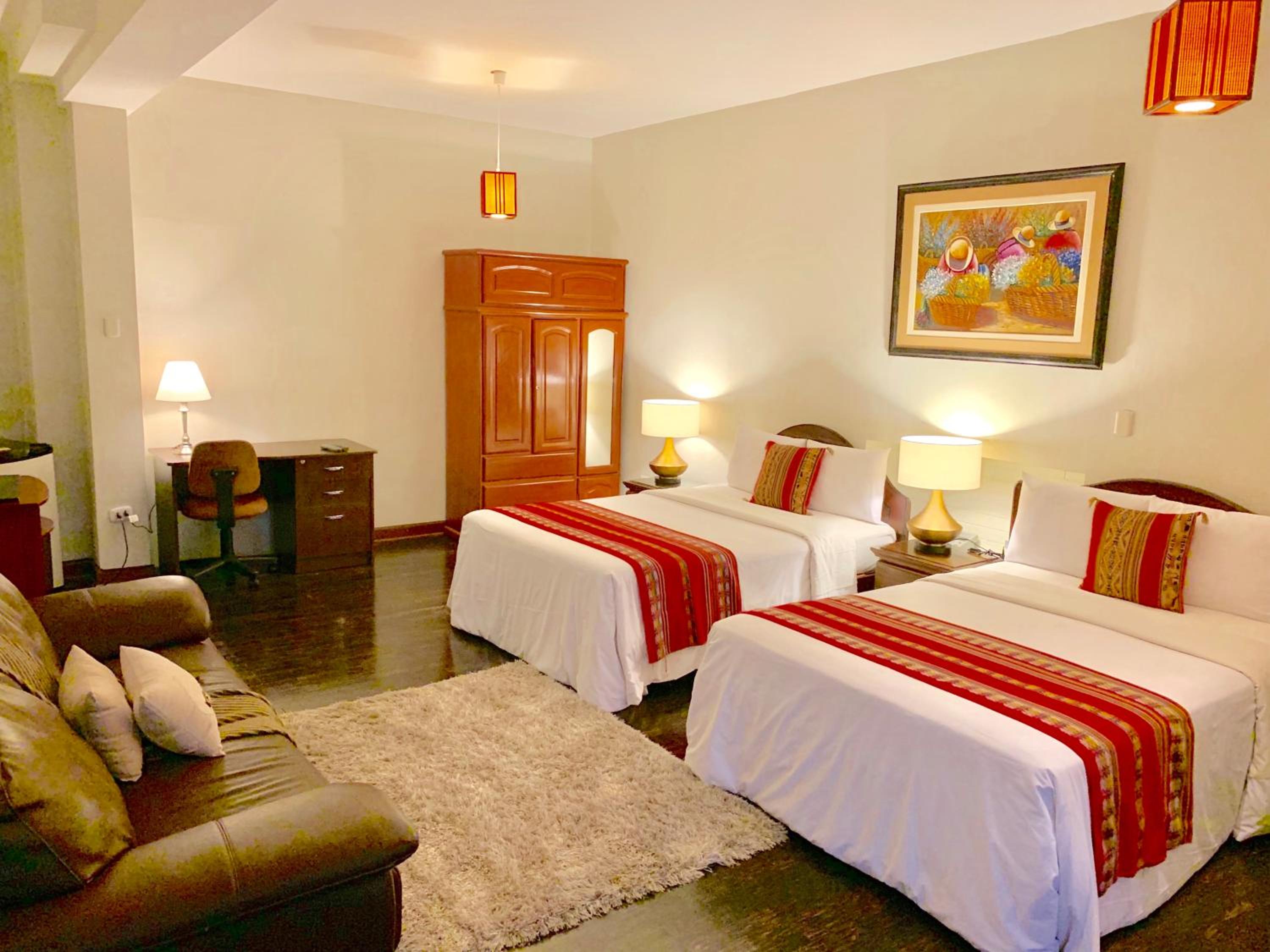 Quadruple Room - Photo 19