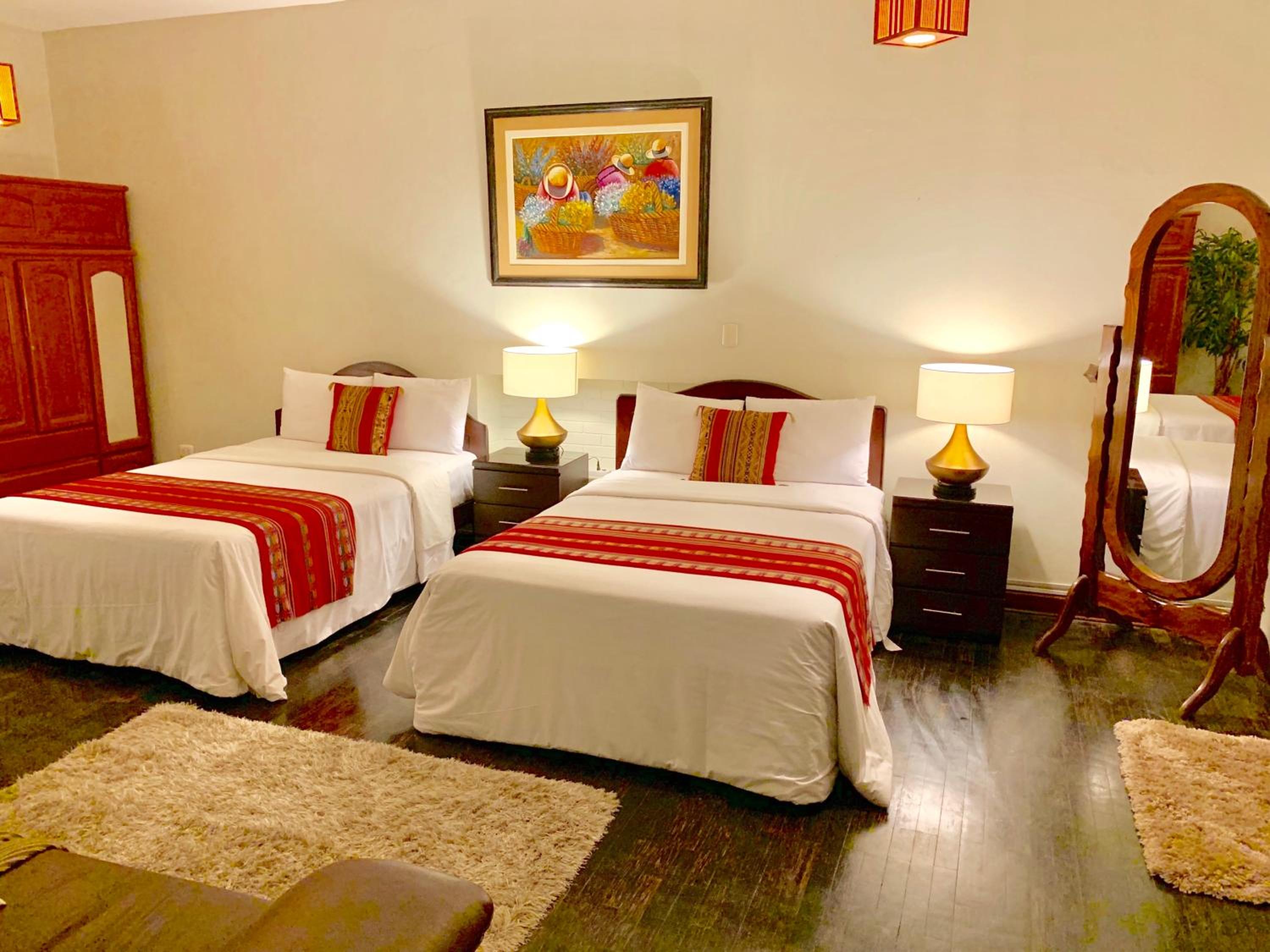 Quadruple Room - Photo 18