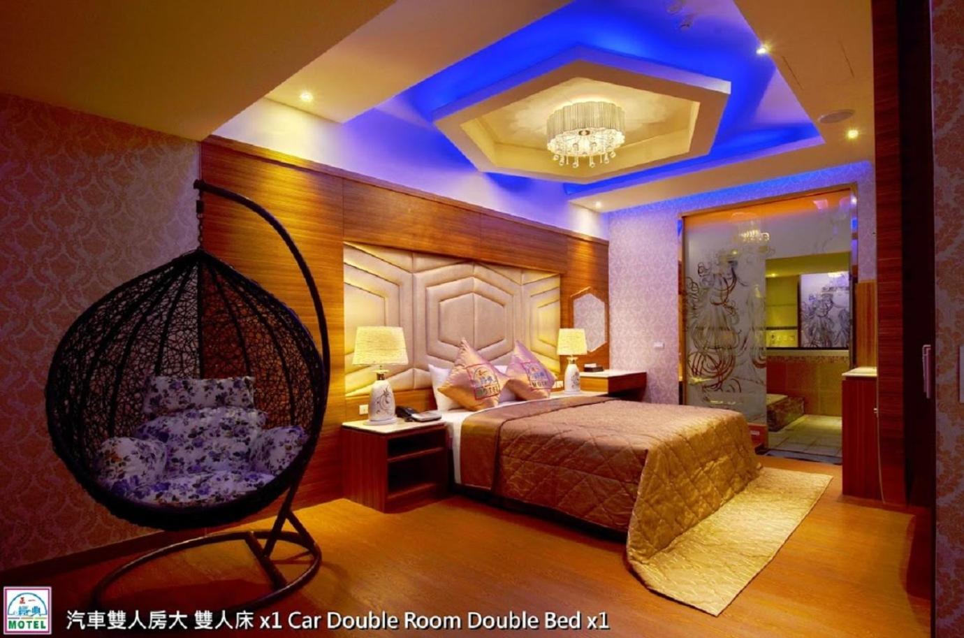 Deluxe Large Suite photo 3