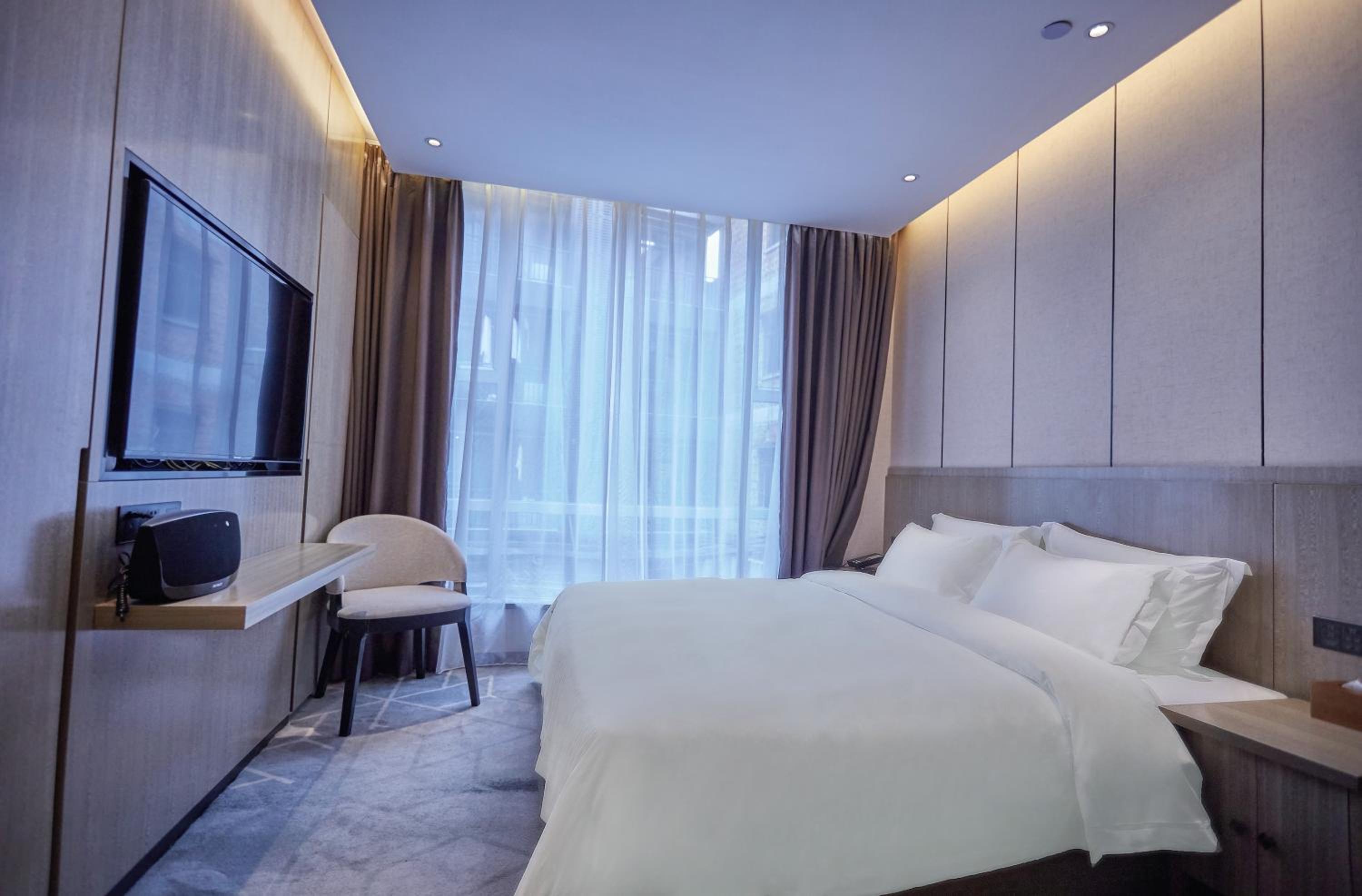 Superior Queen Room