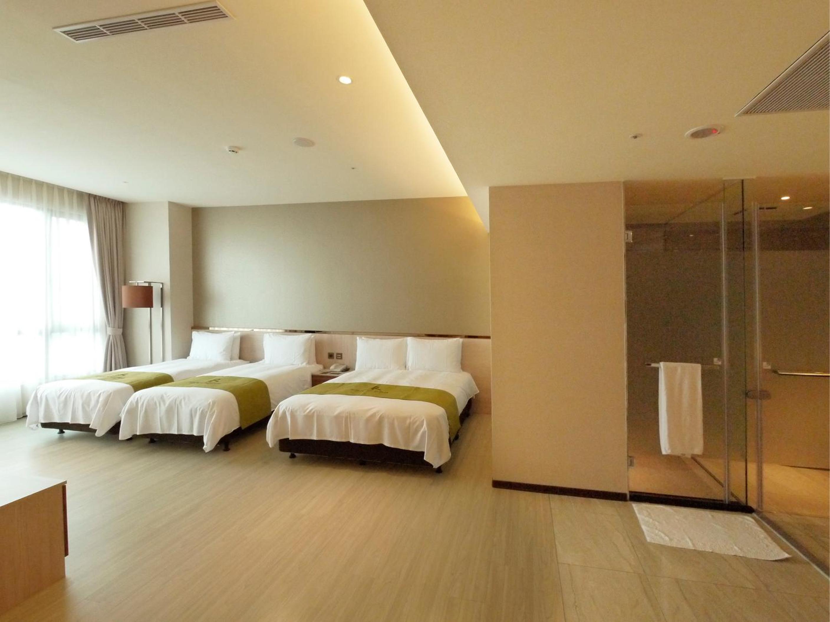 Two-Bedroom Suite