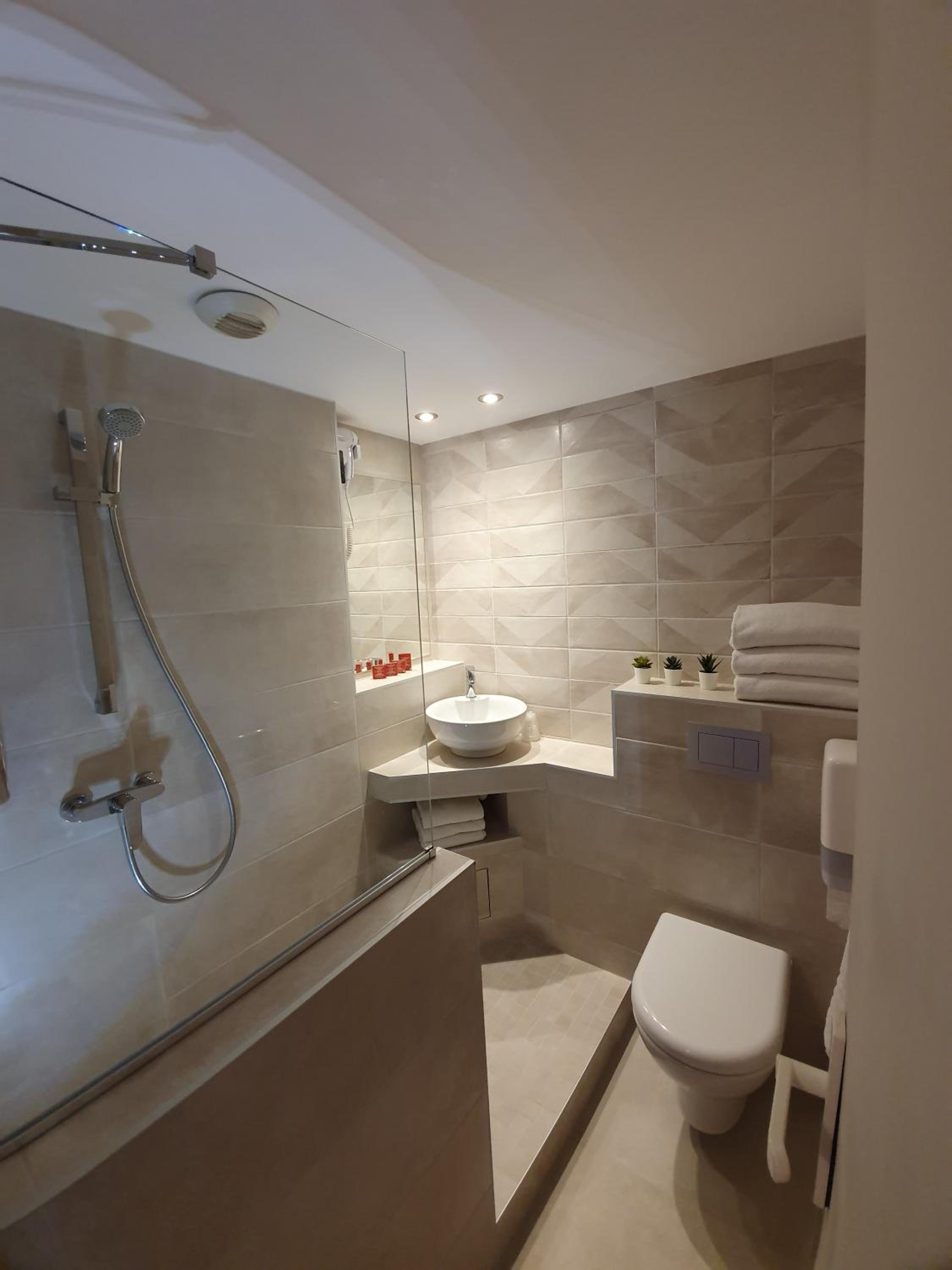 Triple Room Valley Side photo 2