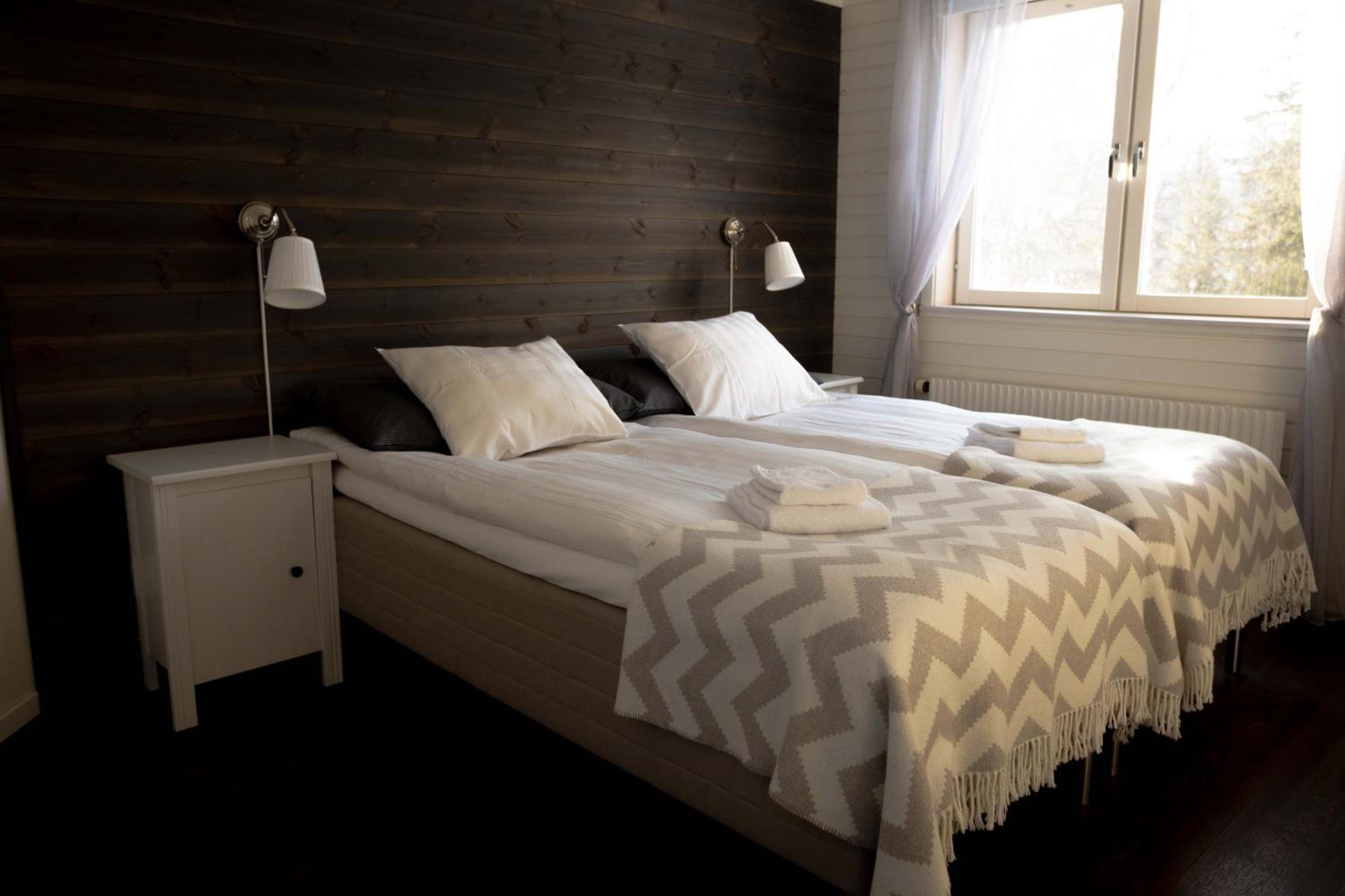Double or Twin Room with Bathroom photo 2