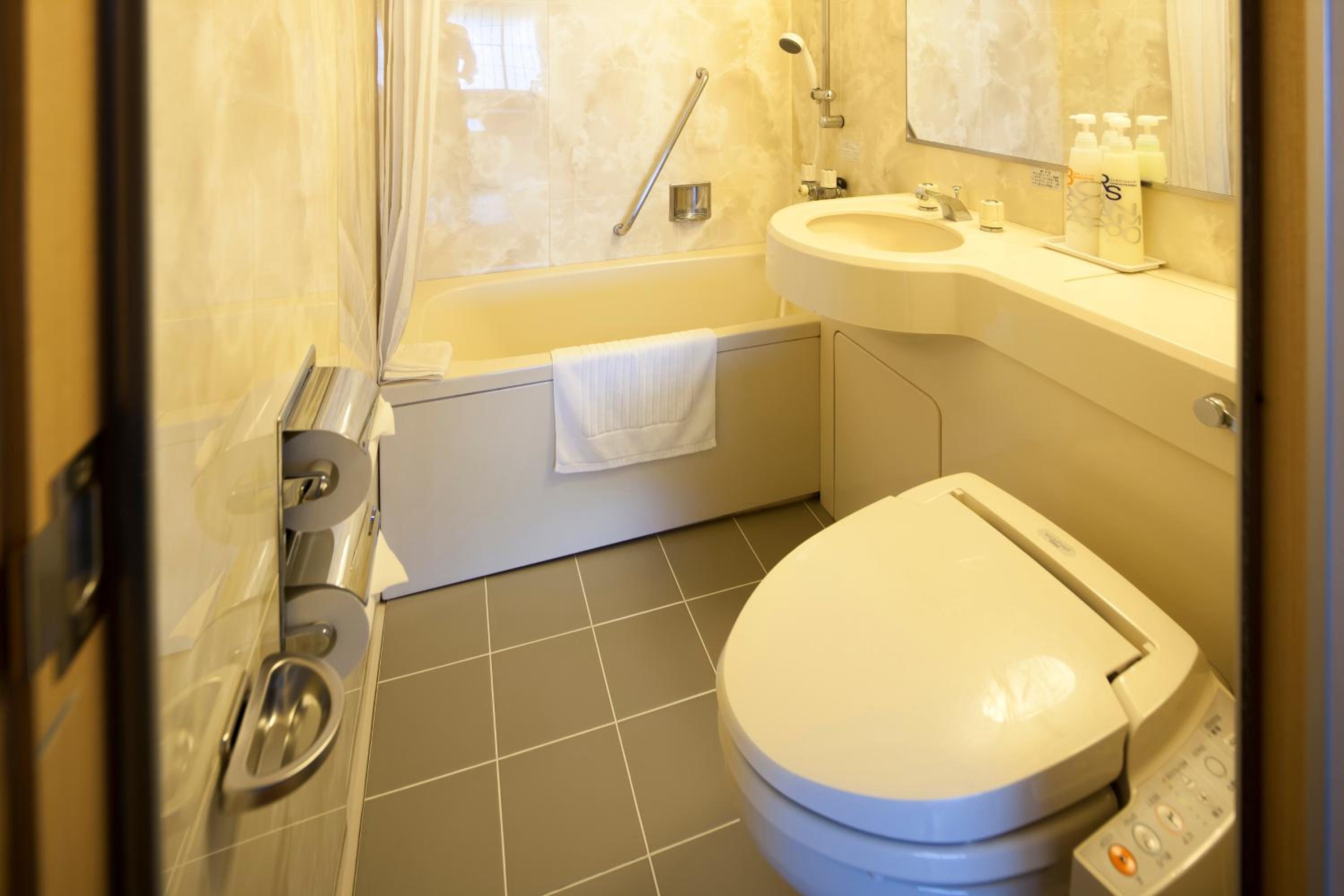 Japanese-Style Triple Room - Half board Included - Non-Smoking photo 2