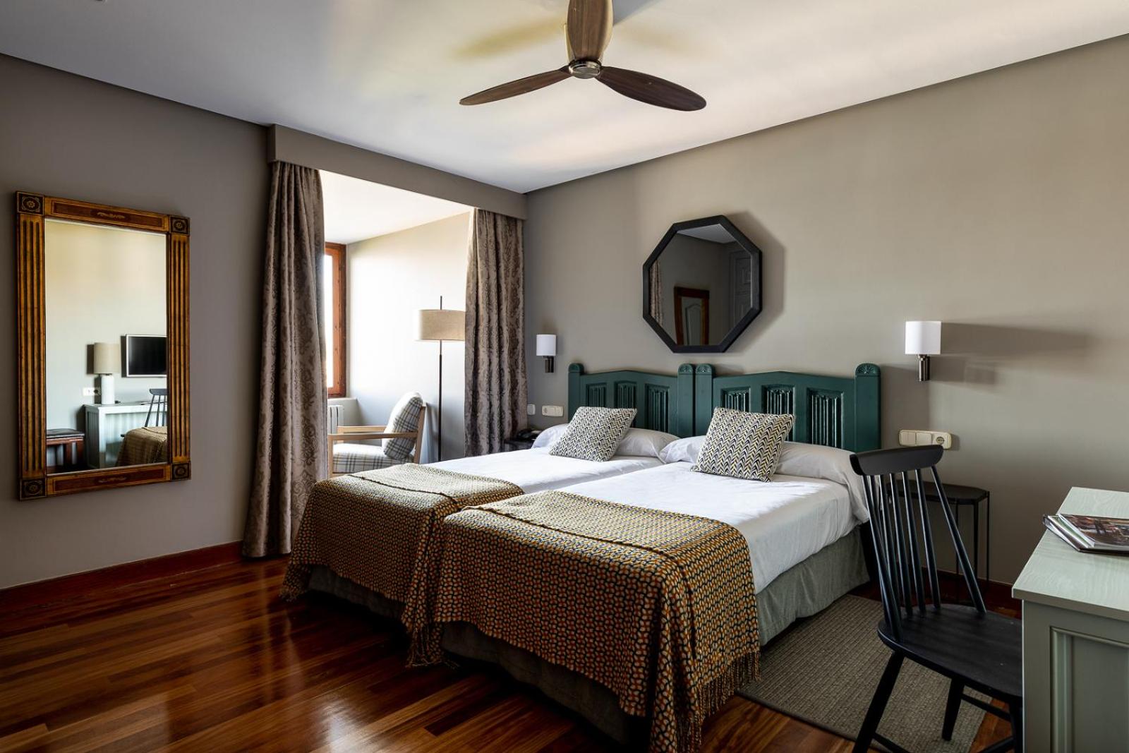 Superior Double Room - Photo 1