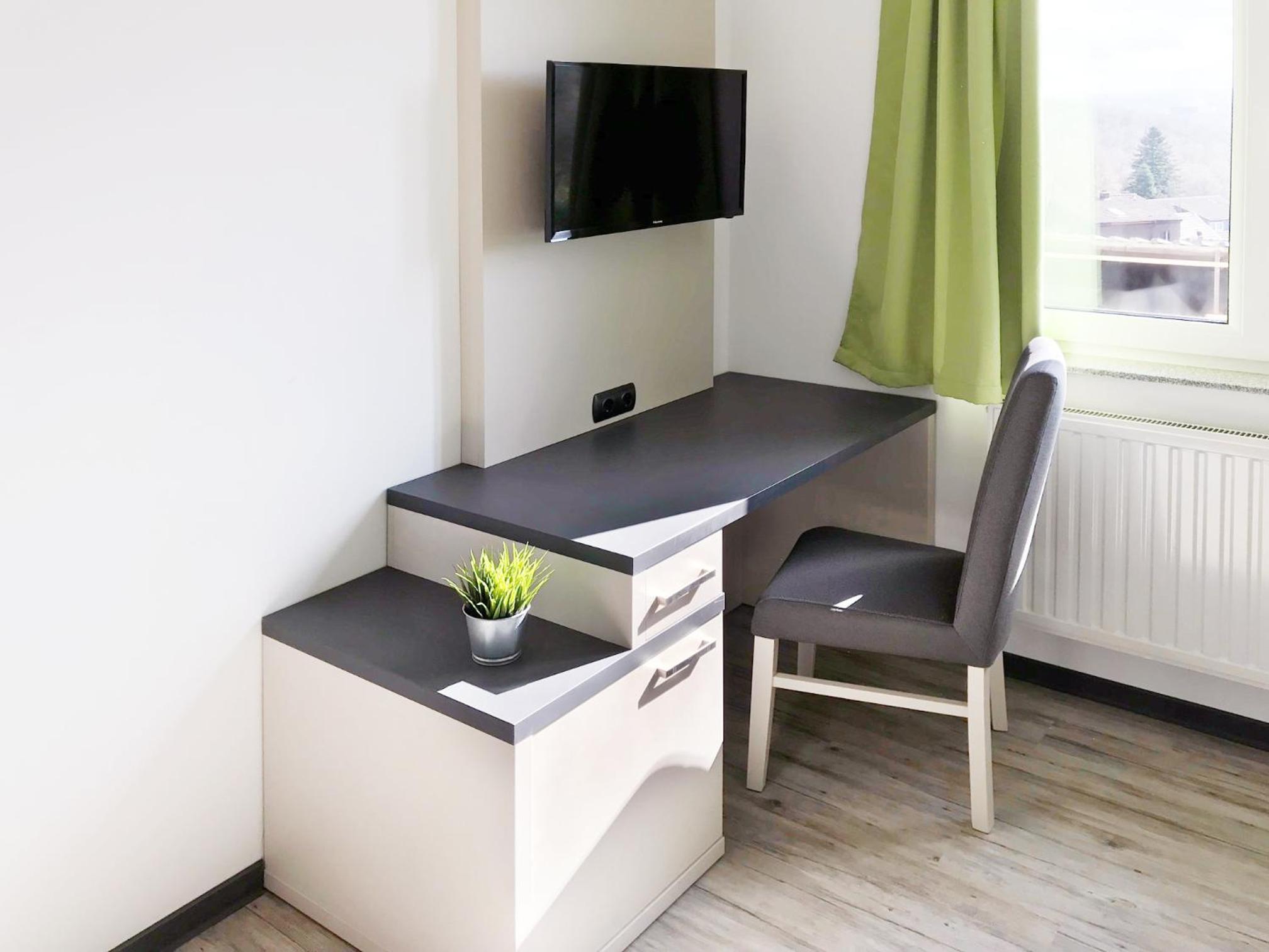 Budget Double Room photo 2