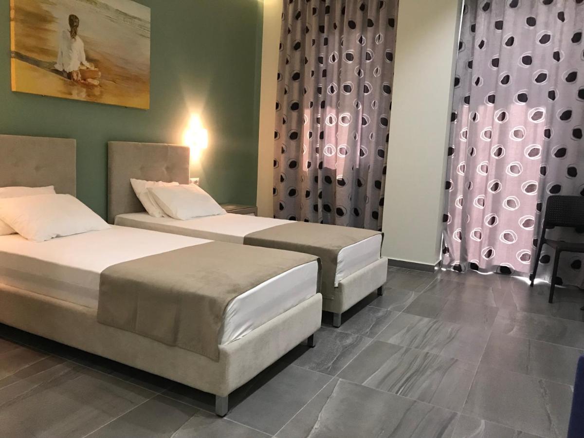 Double or Twin Room with Sea View