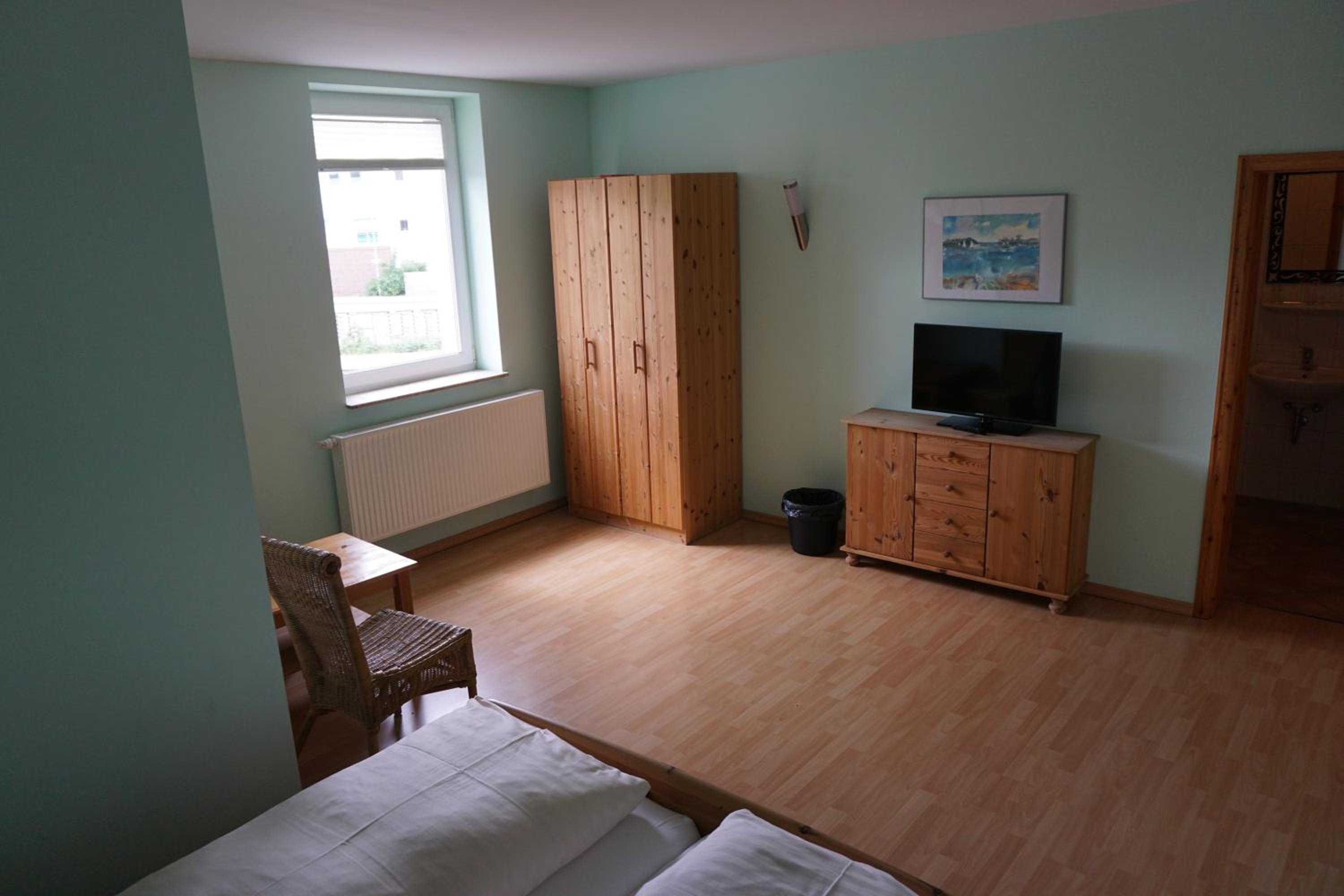 Standard Double Room - Photo 3