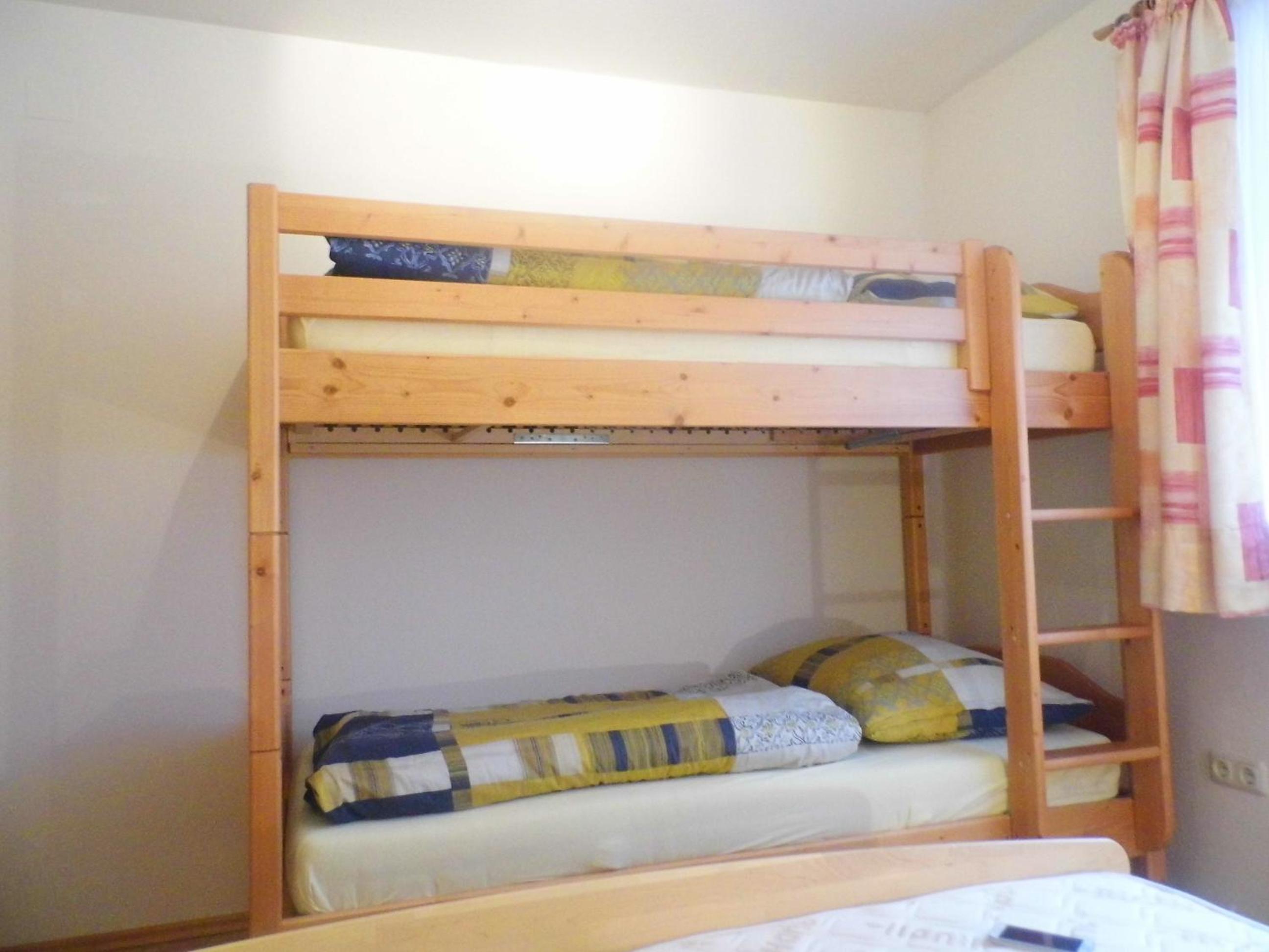 Apartment with Mountain View photo 2