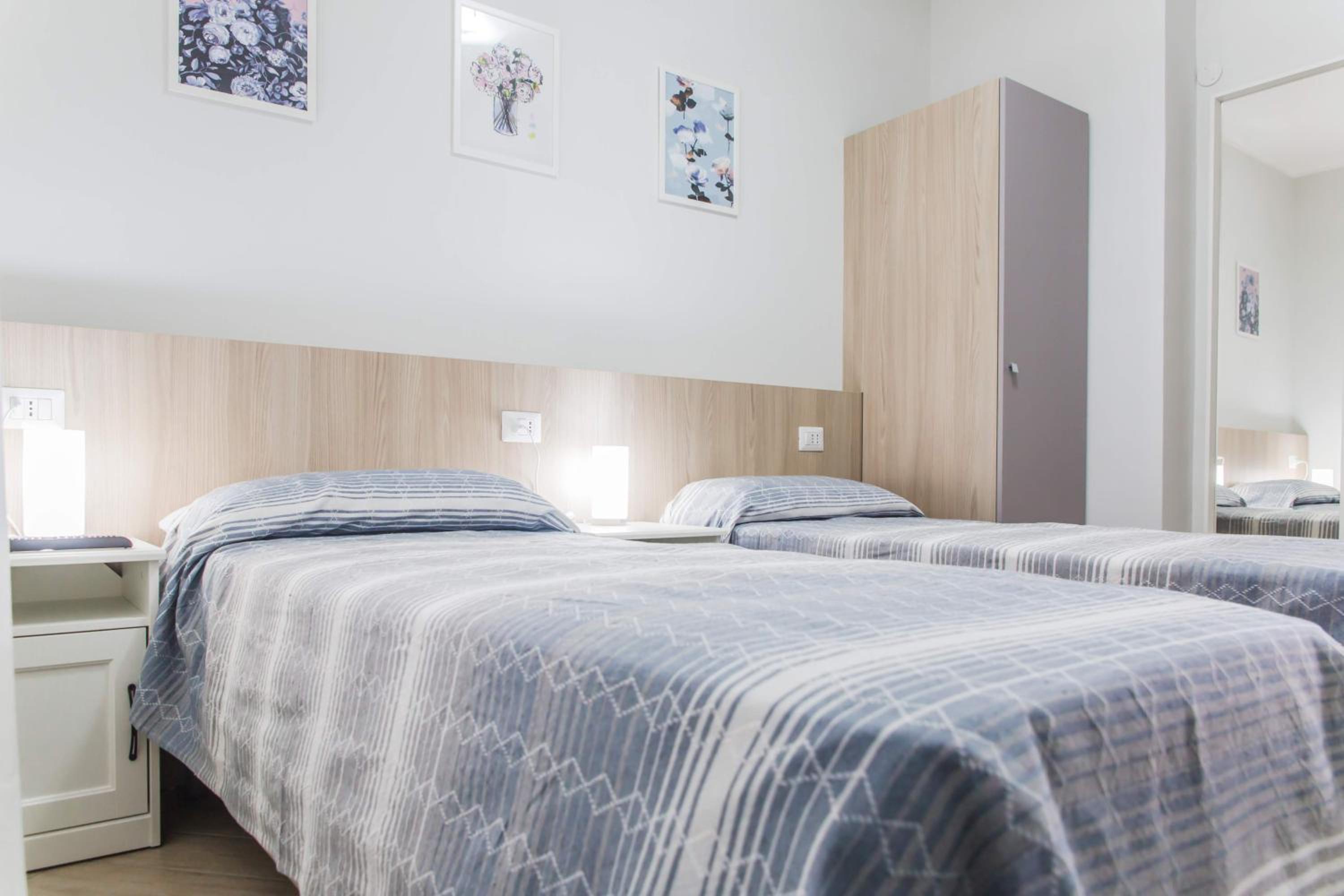 Two-Bedroom Apartment - Photo 11